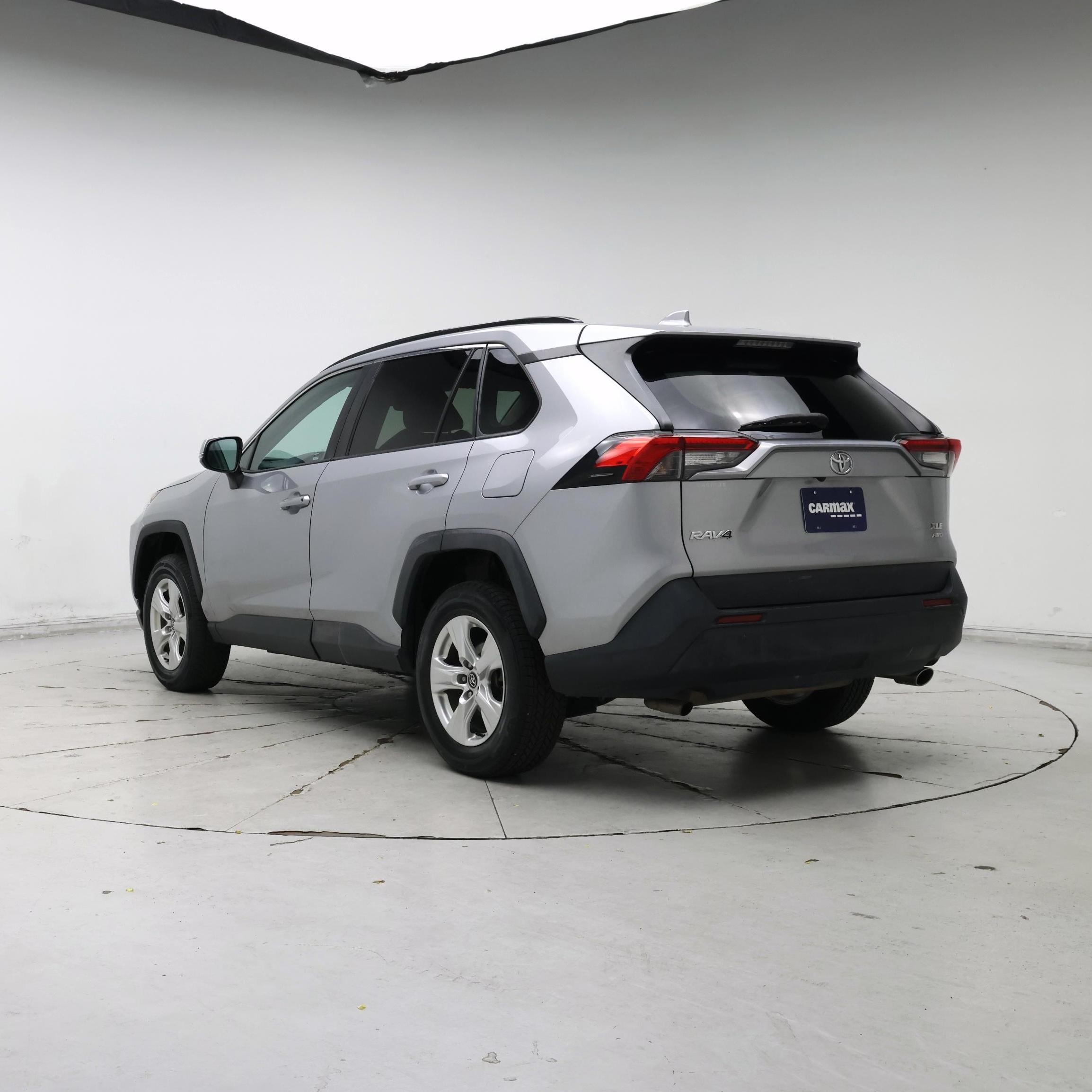 Thumbnail: 2020 Toyota RAV4 - 2