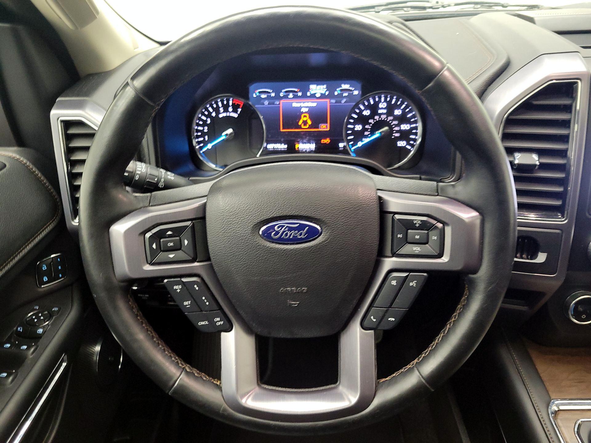 Thumbnail: 2019 Ford Expedition - 10
