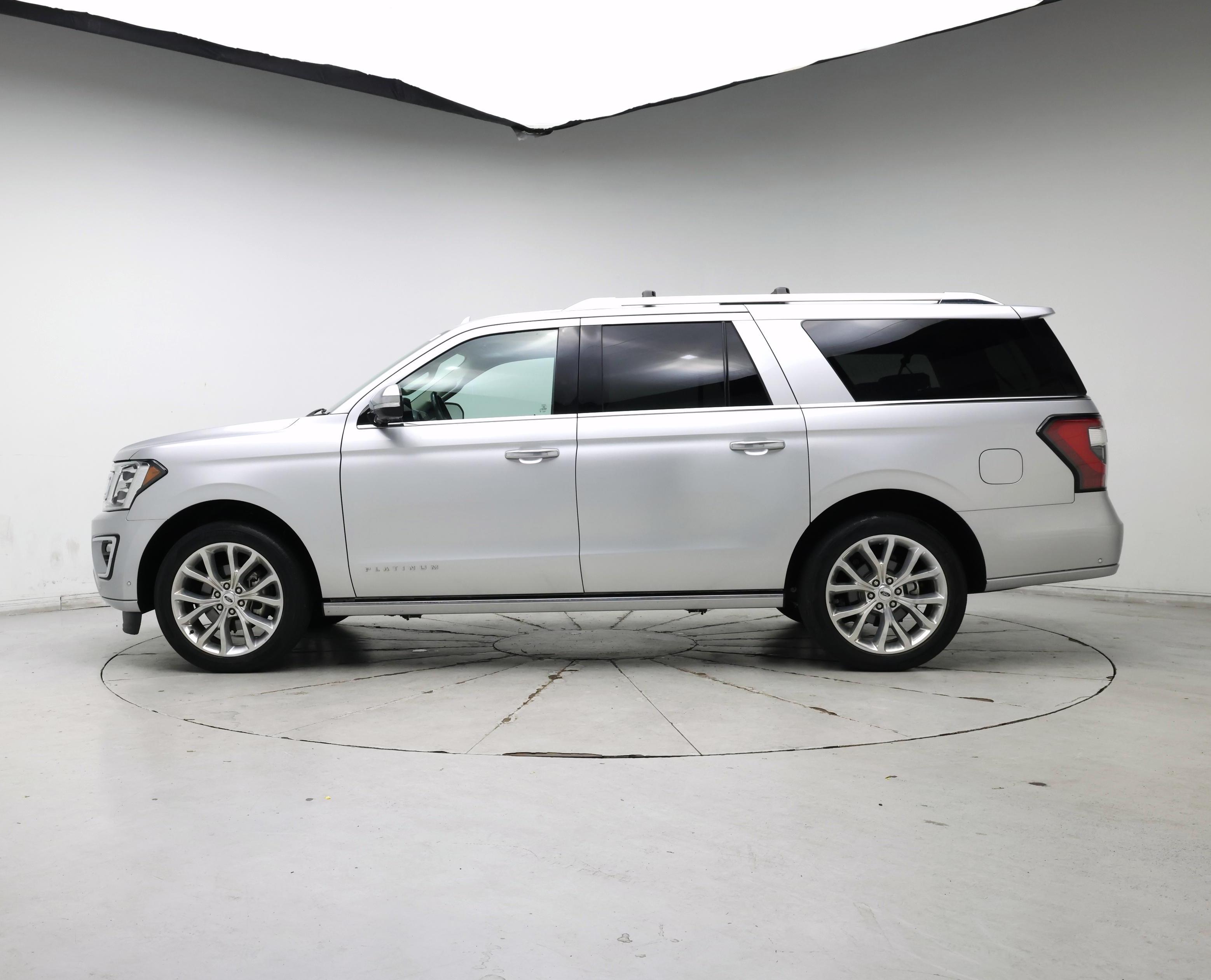 Thumbnail: 2019 Ford Expedition - 3
