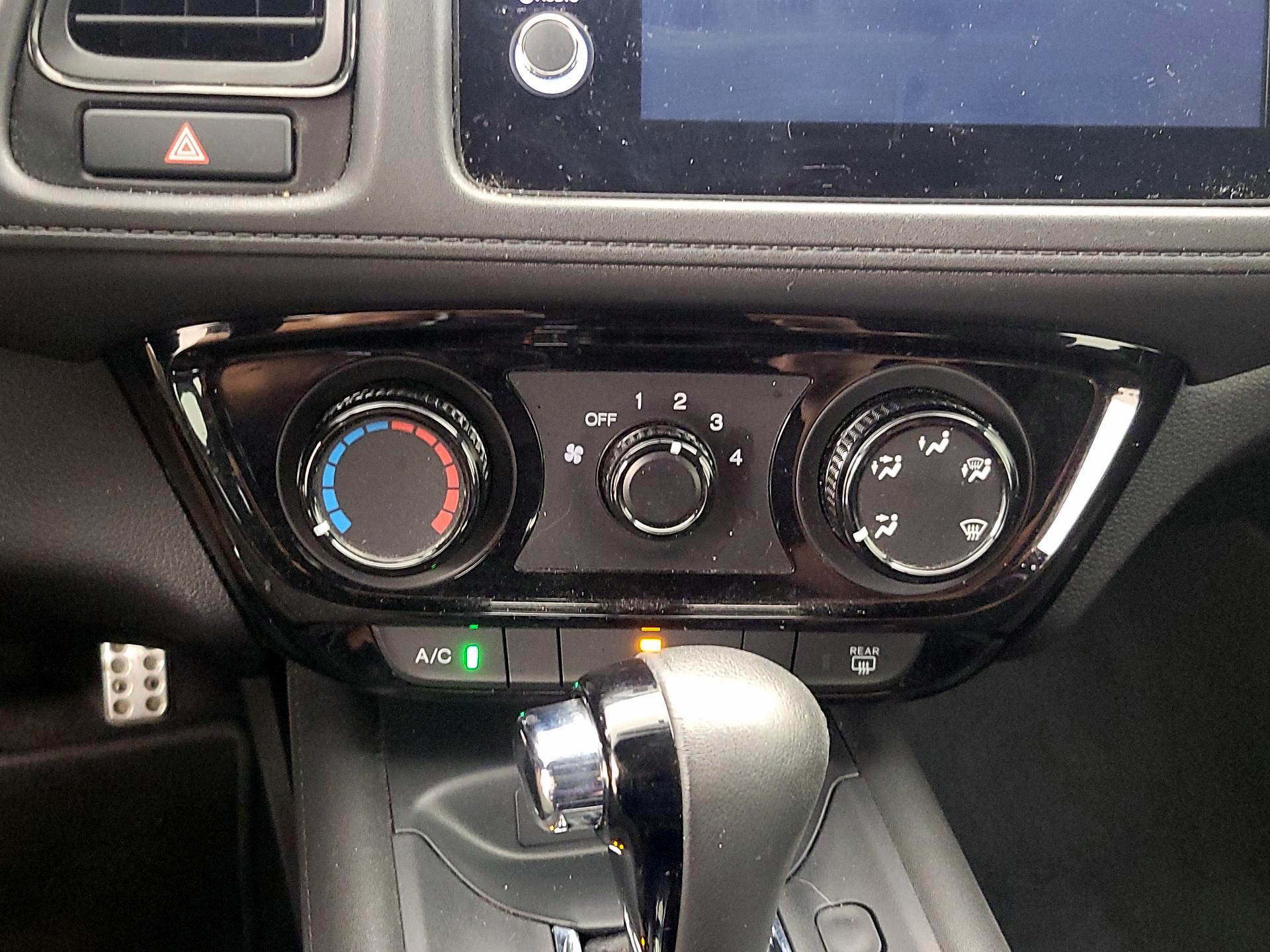 Thumbnail: 2019 Honda HR-V - 16