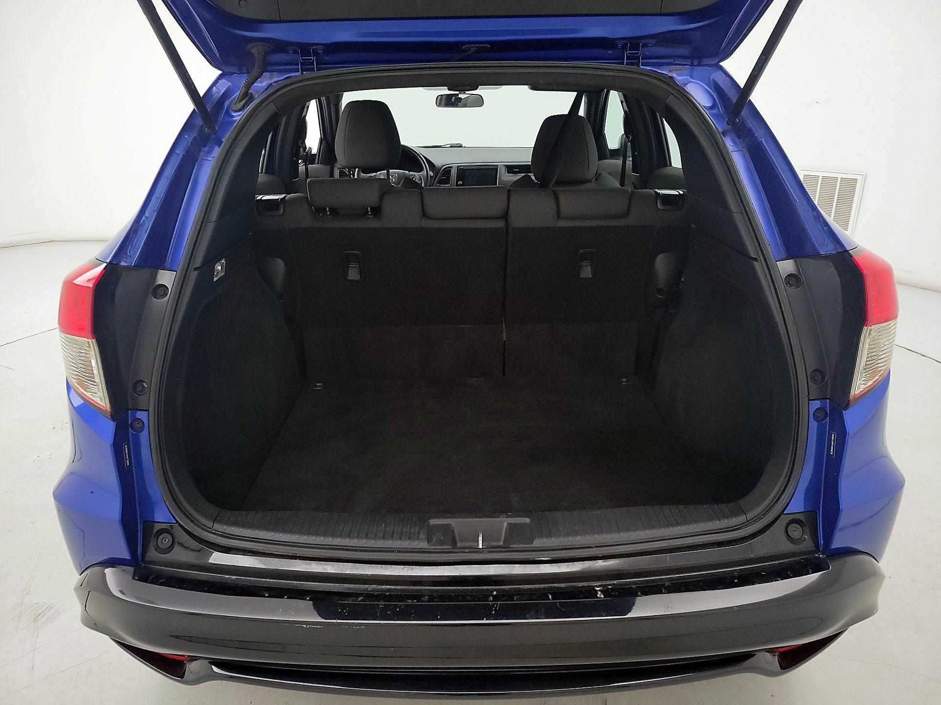 Thumbnail: 2019 Honda HR-V - 19