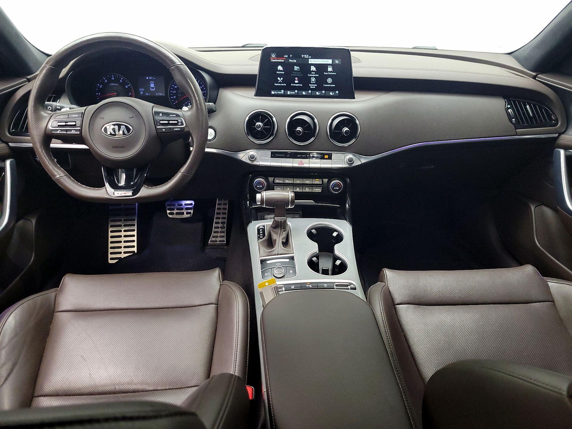Thumbnail: 2020 Kia Stinger - 9