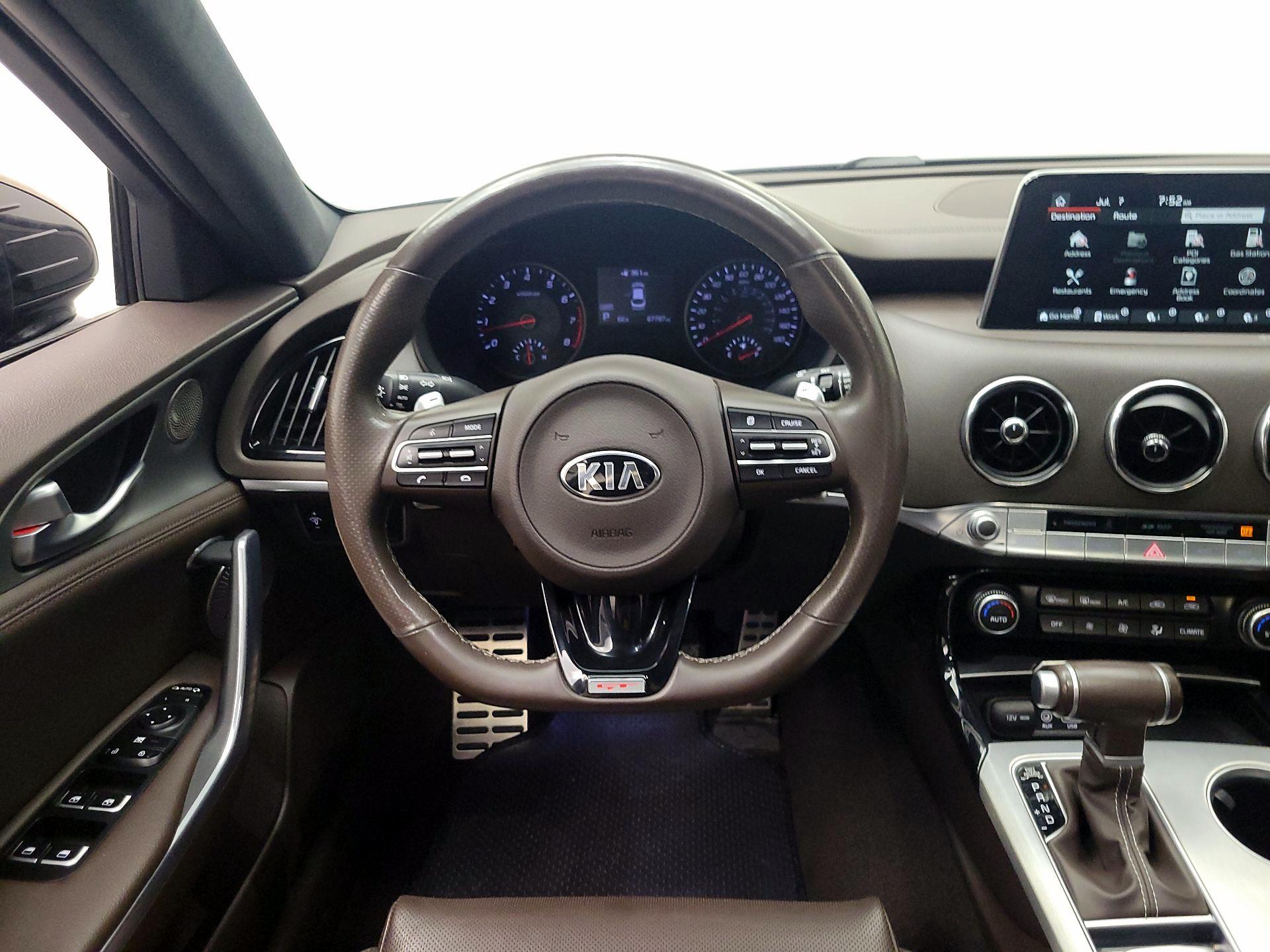 Thumbnail: 2020 Kia Stinger - 10