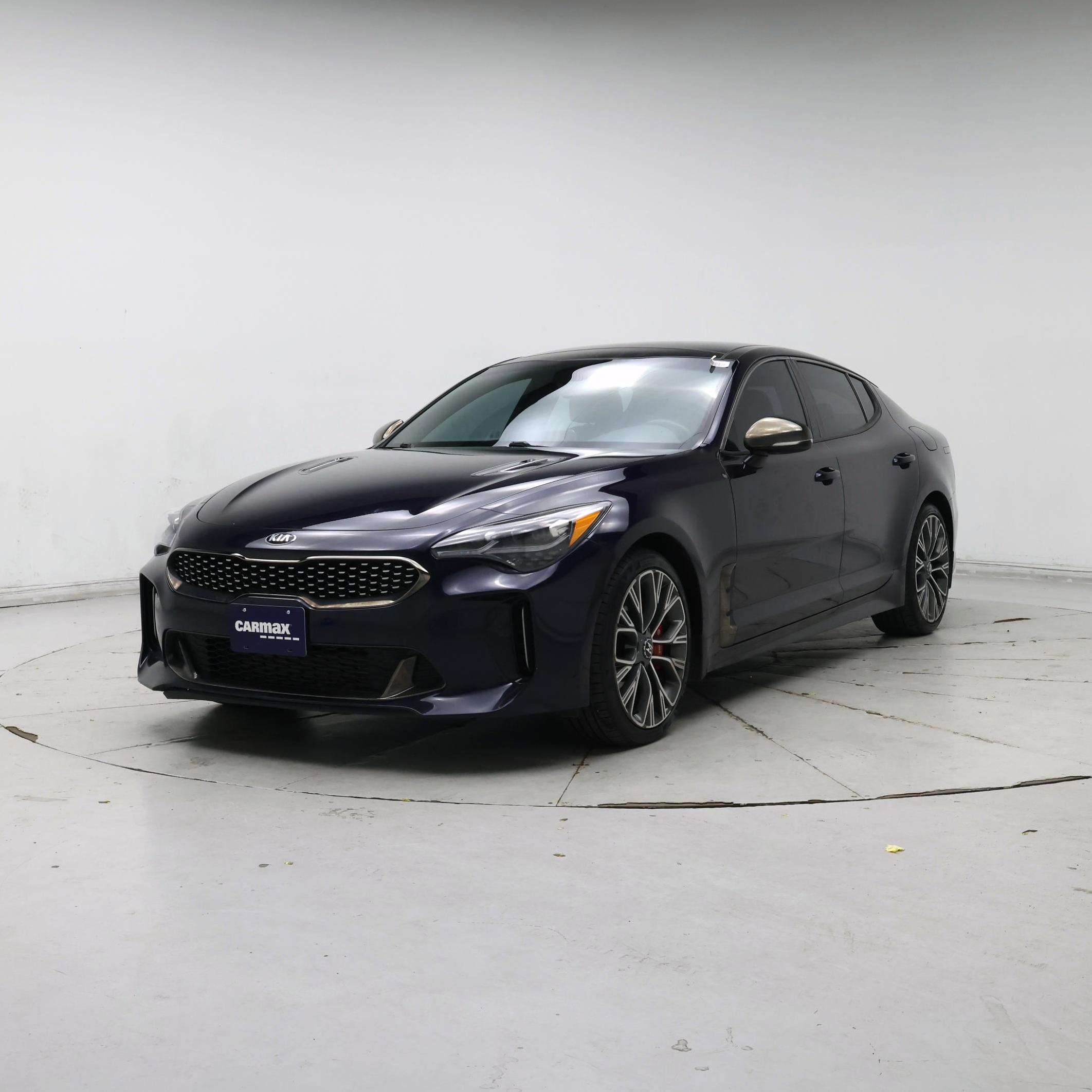 Thumbnail: 2020 Kia Stinger - 4