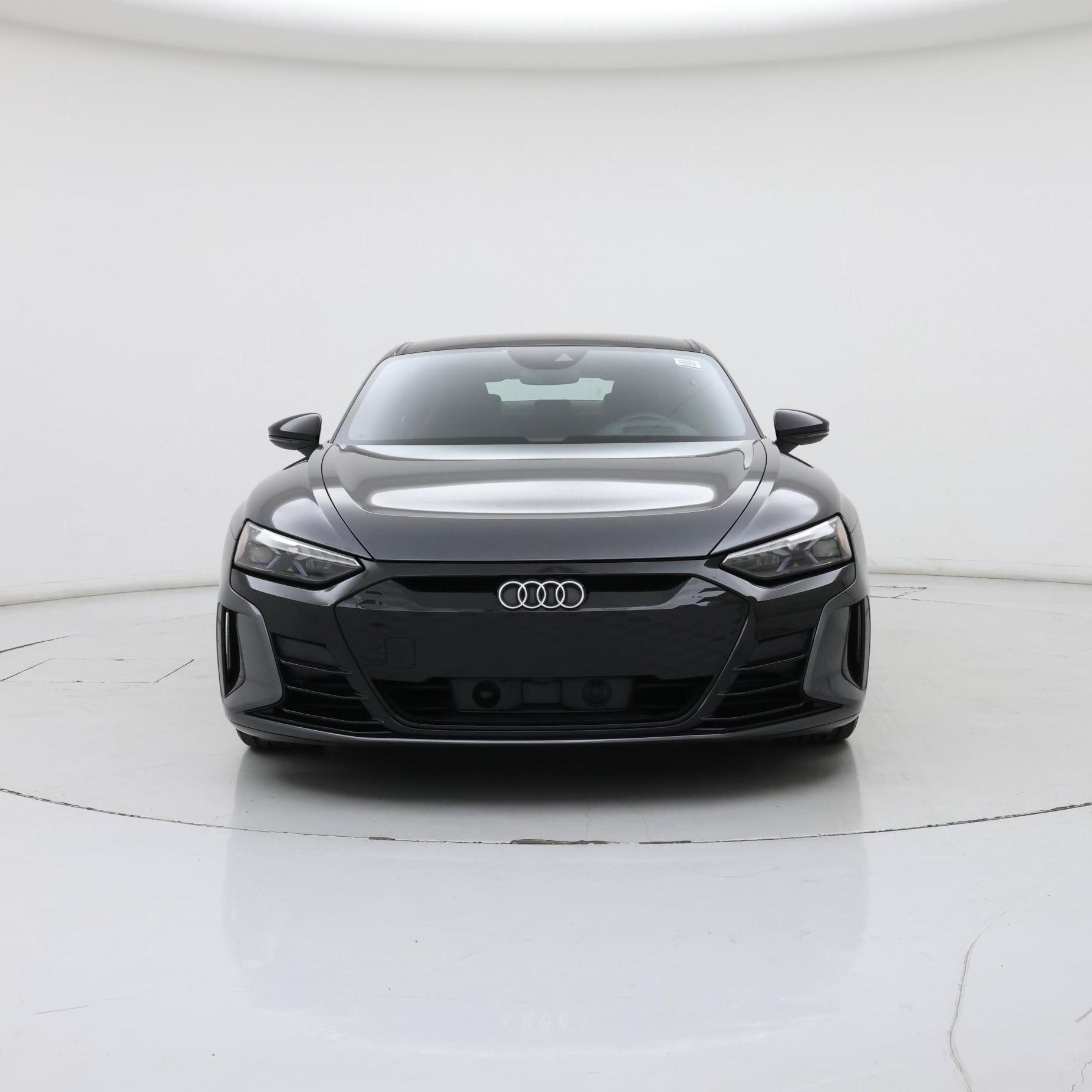 Thumbnail: 2022 Audi e-tron GT - 5