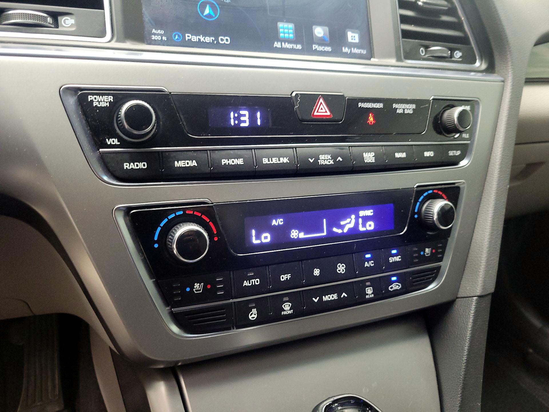 Thumbnail: 2016 Hyundai Sonata - 17