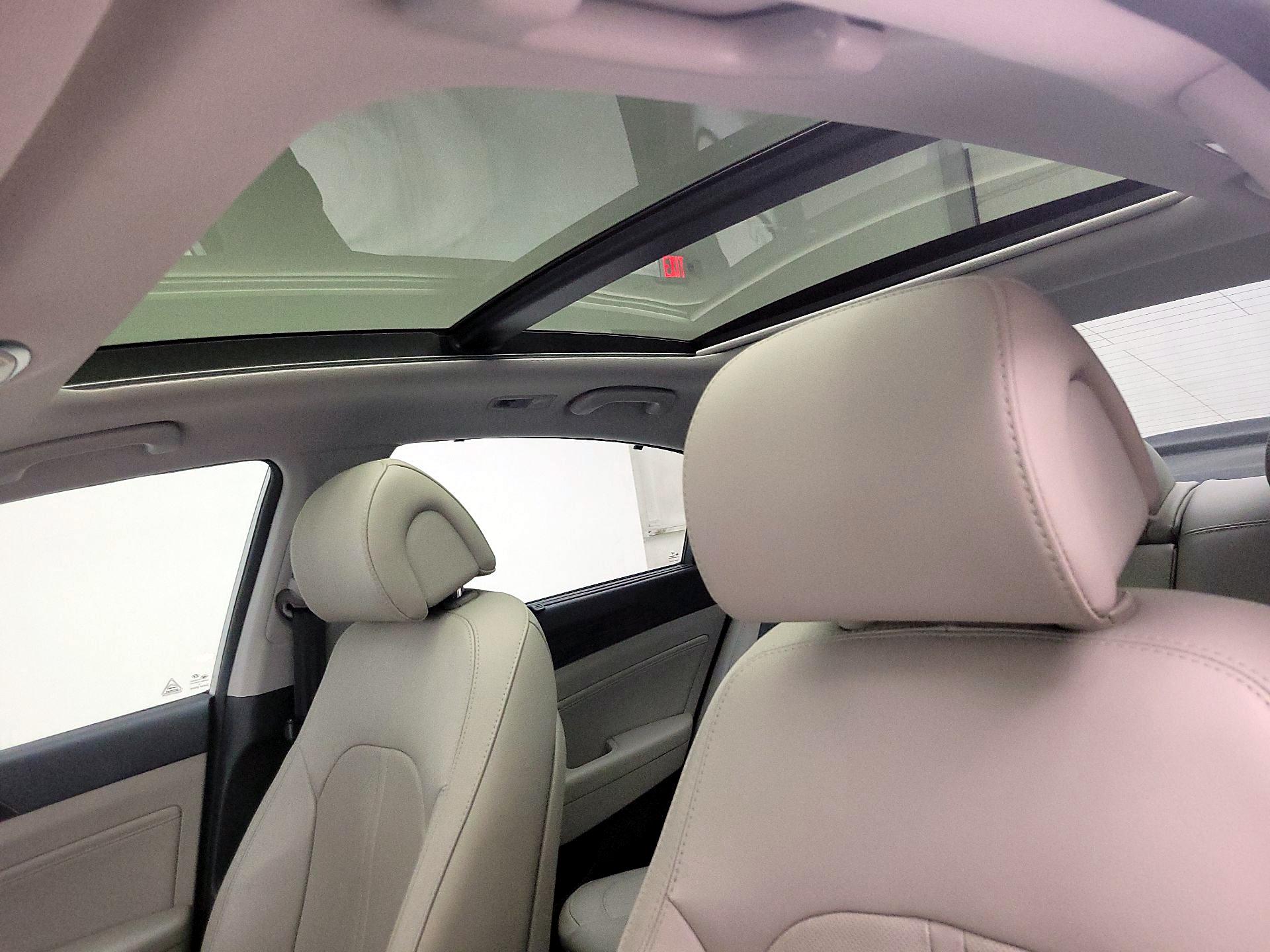 Thumbnail: 2016 Hyundai Sonata - 20