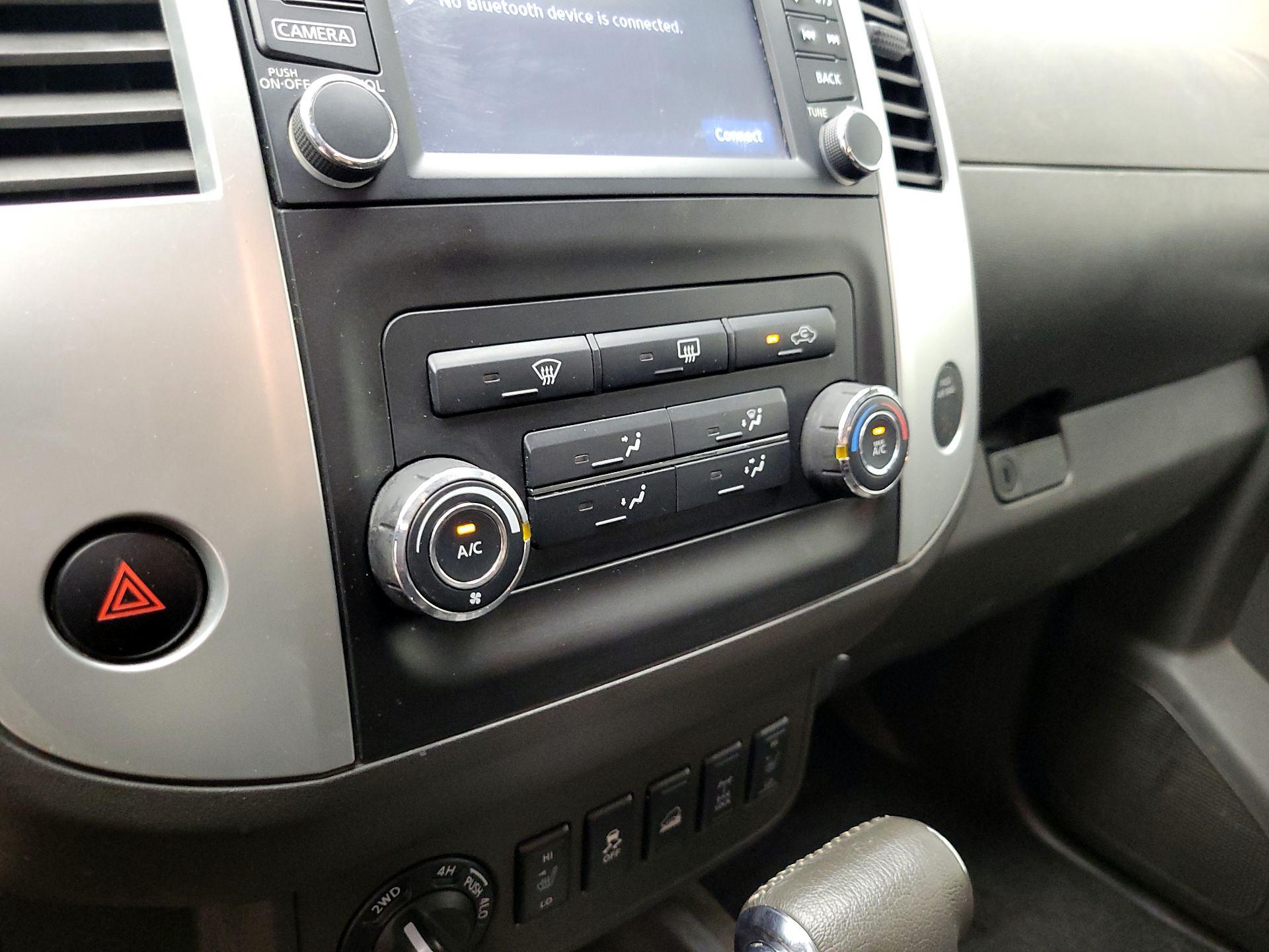 Thumbnail: 2014 Nissan Xterra - 16