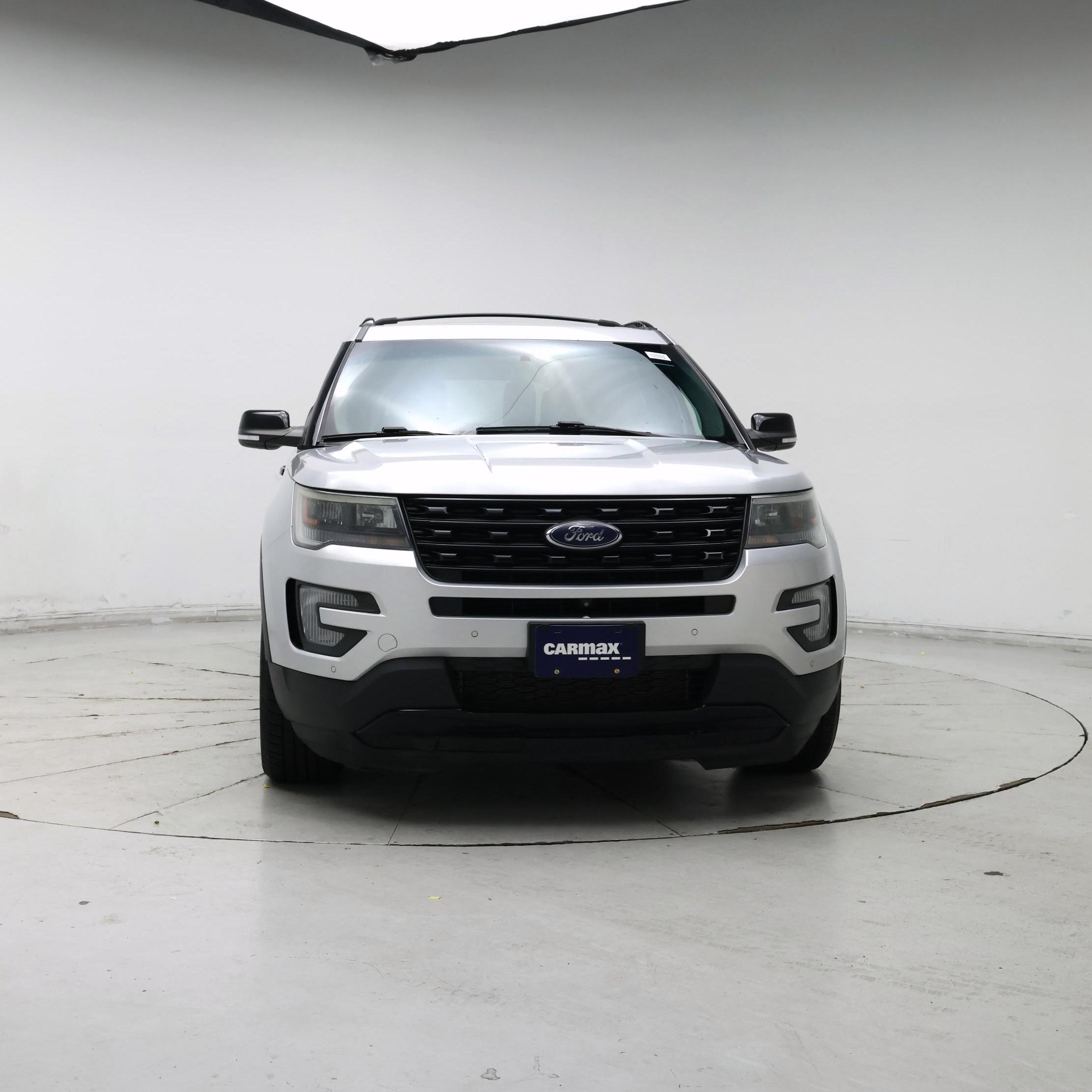 Thumbnail: 2016 Ford Explorer - 5