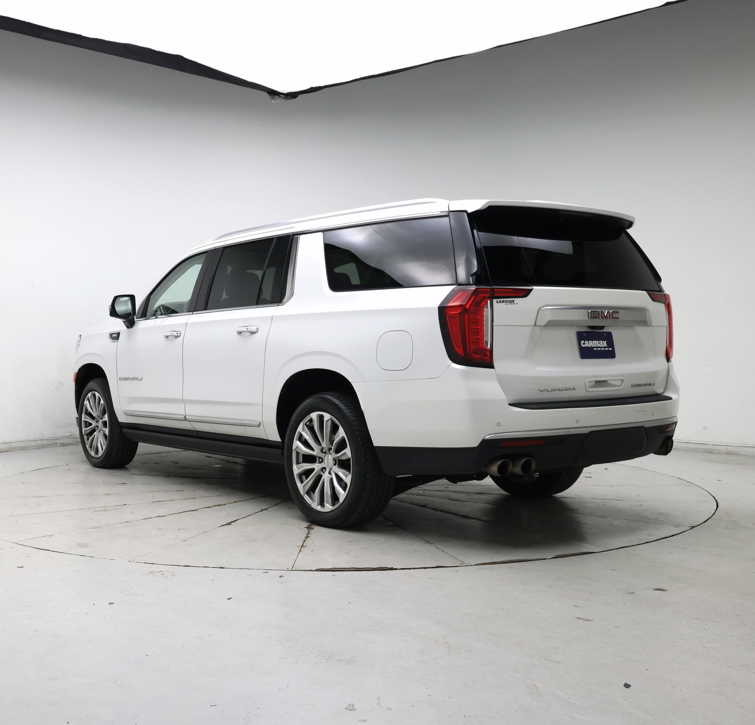 Thumbnail: 2022 GMC Yukon XL - 2