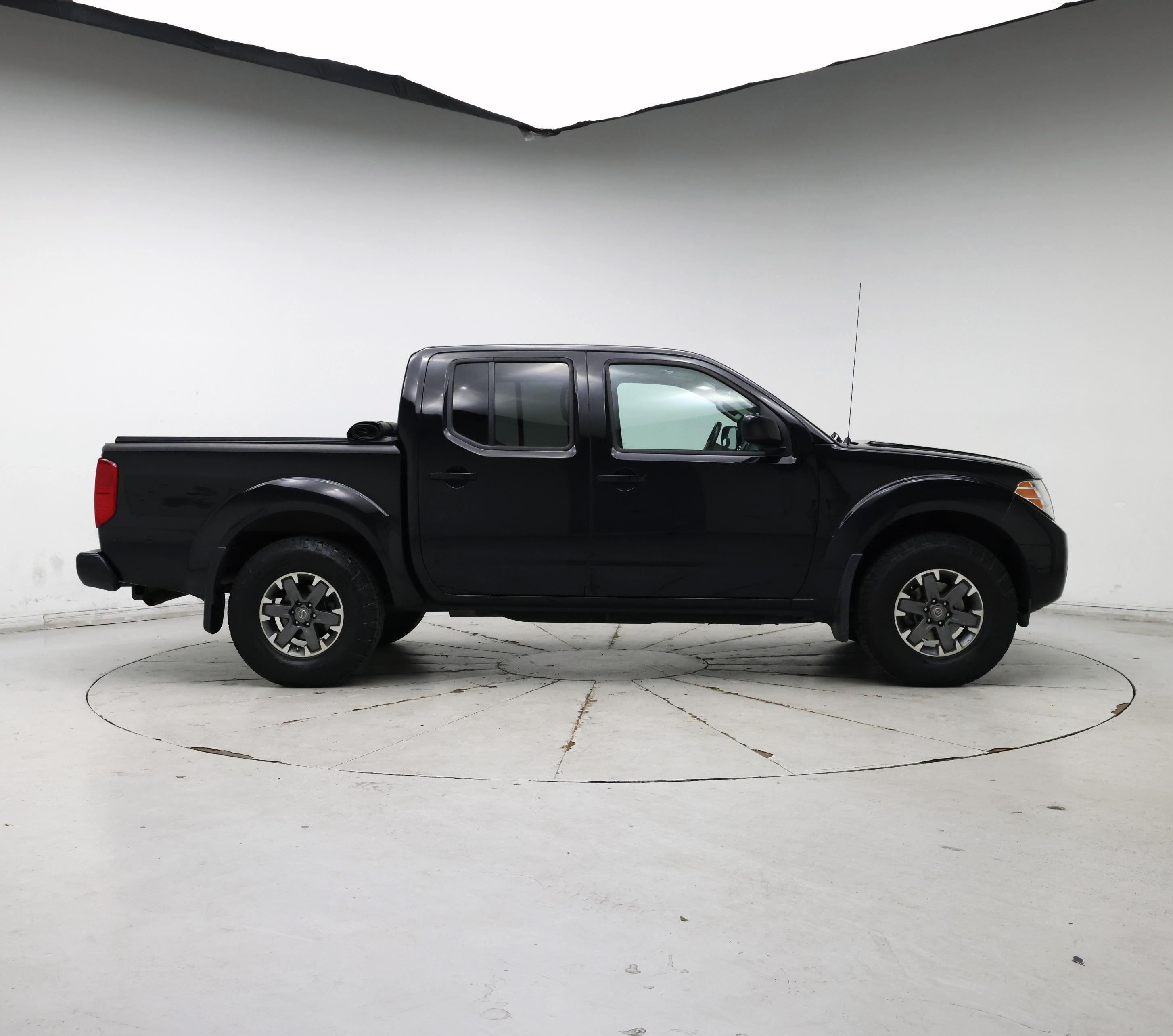 Thumbnail: 2016 Nissan Frontier - 7