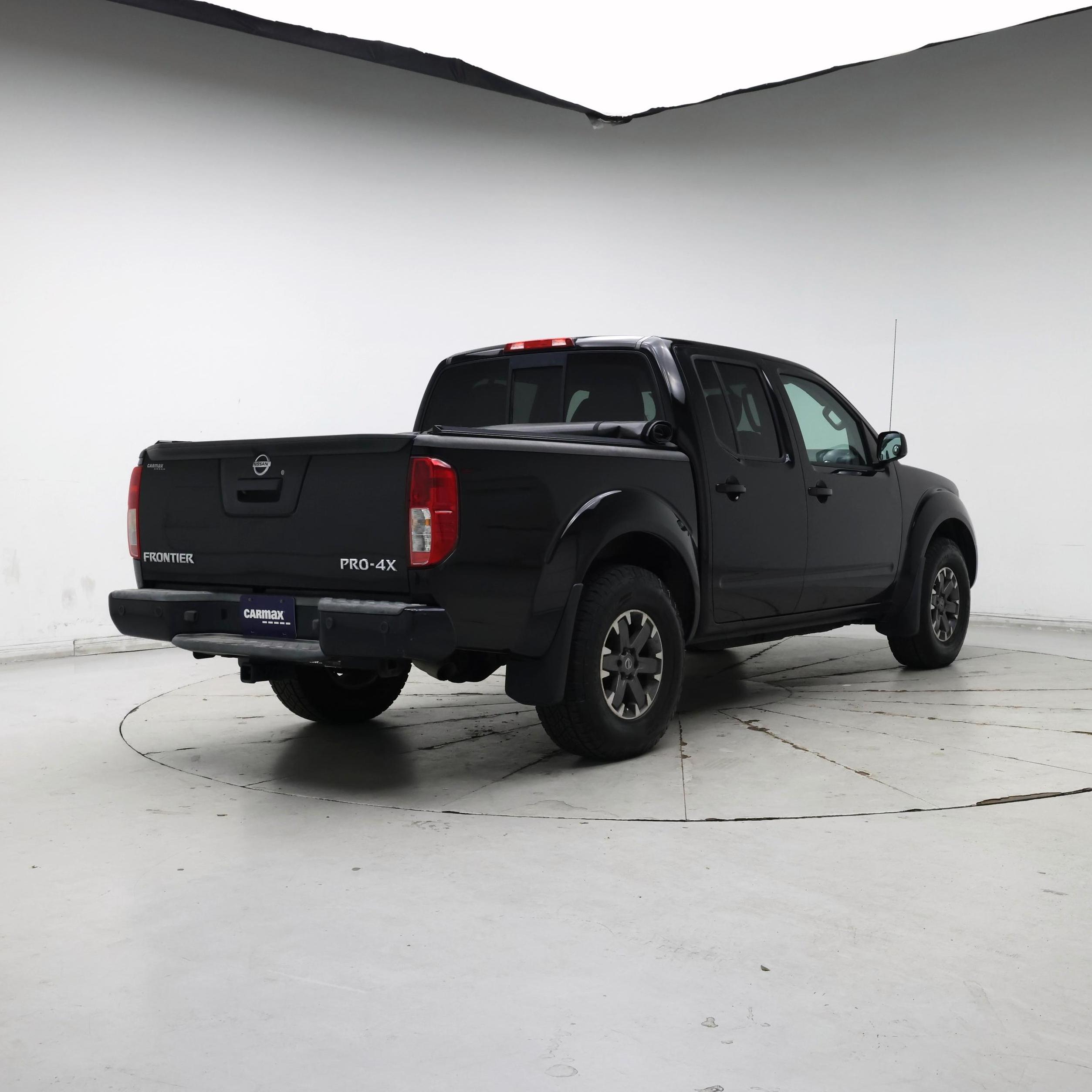 Thumbnail: 2016 Nissan Frontier - 8
