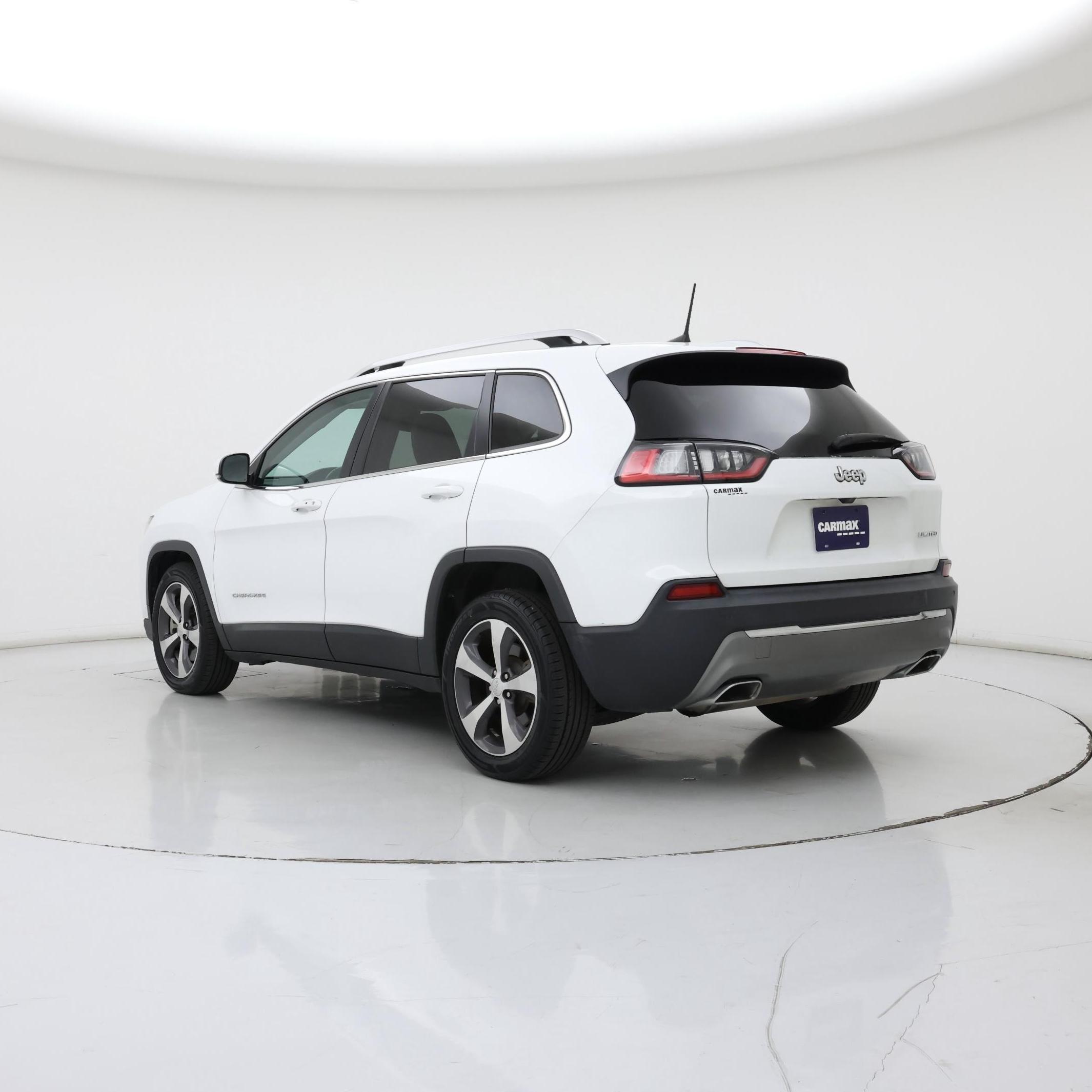Thumbnail: 2019 Jeep Cherokee - 2