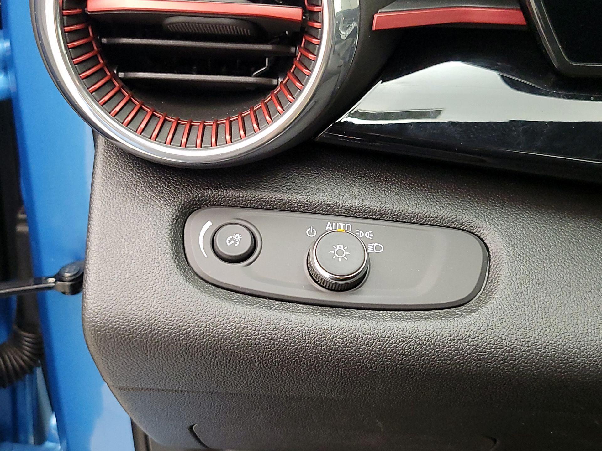 Thumbnail: 2025 Chevrolet Trax - 13
