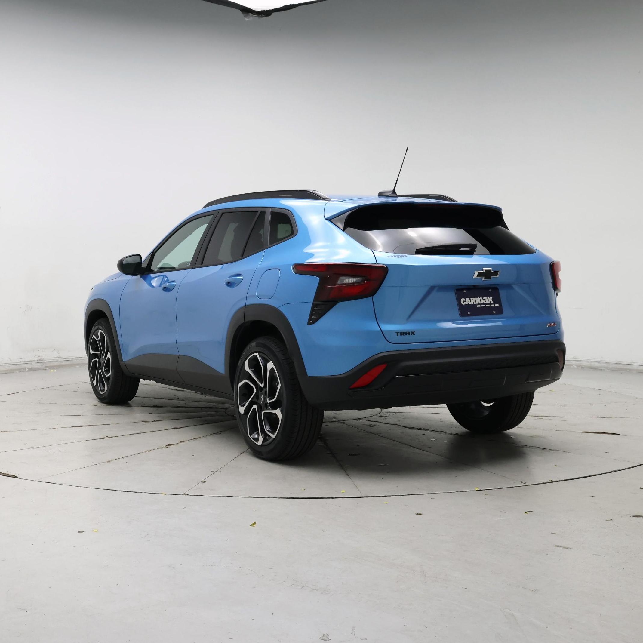 Thumbnail: 2025 Chevrolet Trax - 2