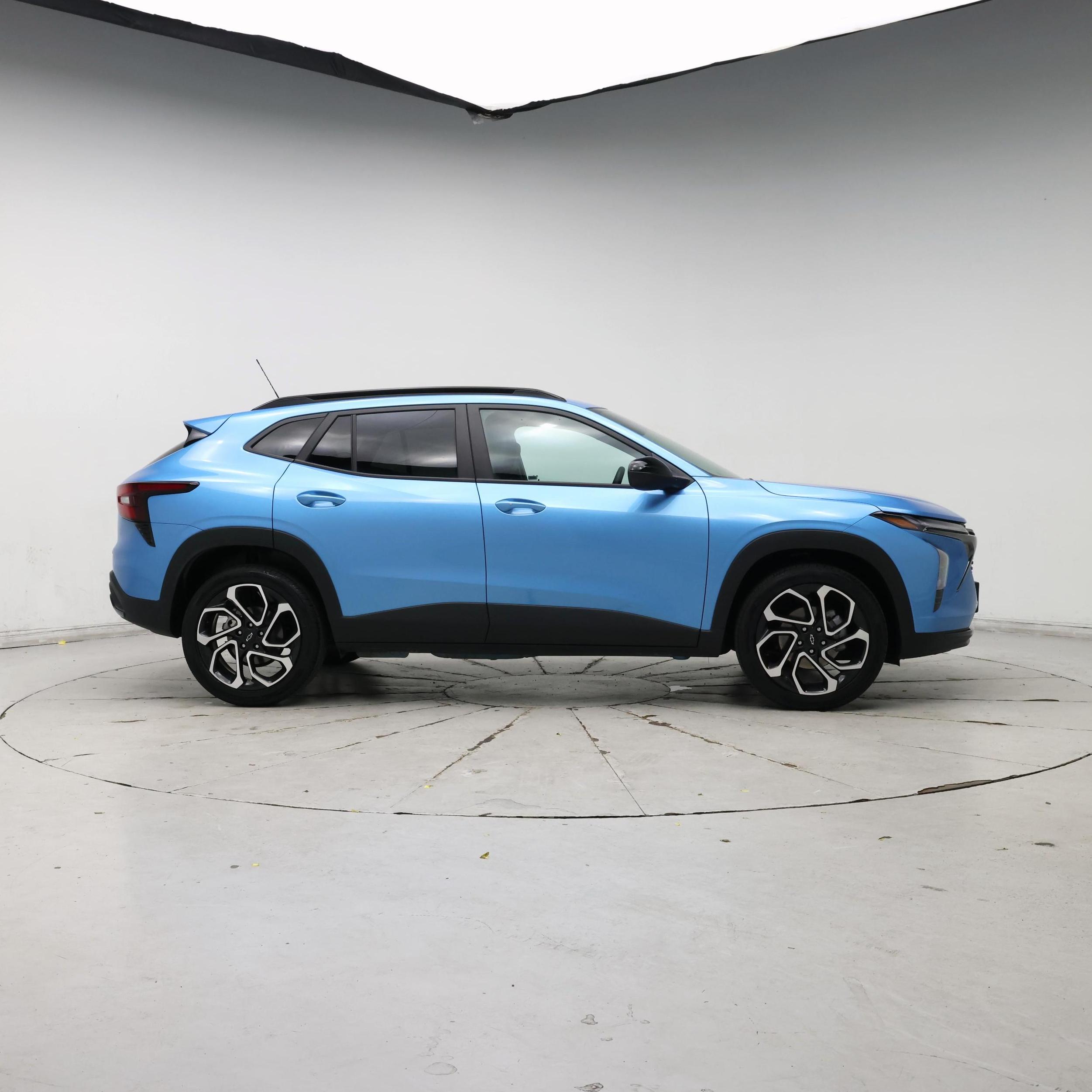 Thumbnail: 2025 Chevrolet Trax - 7