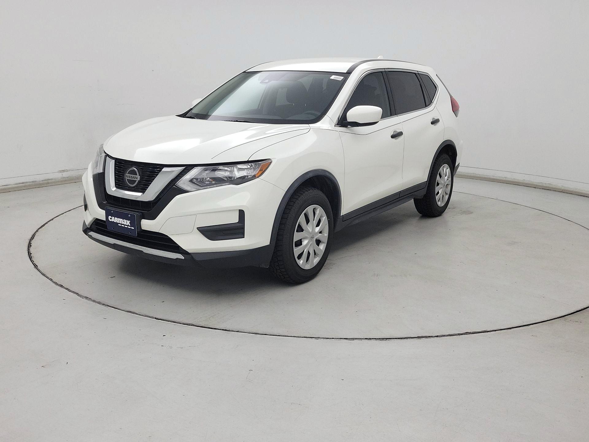 Thumbnail: 2020 Nissan Rogue - 3