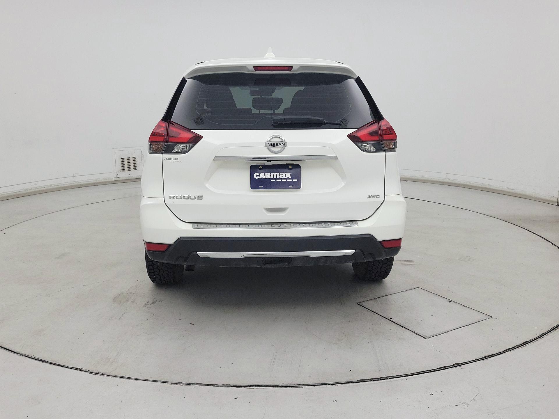 Thumbnail: 2020 Nissan Rogue - 6