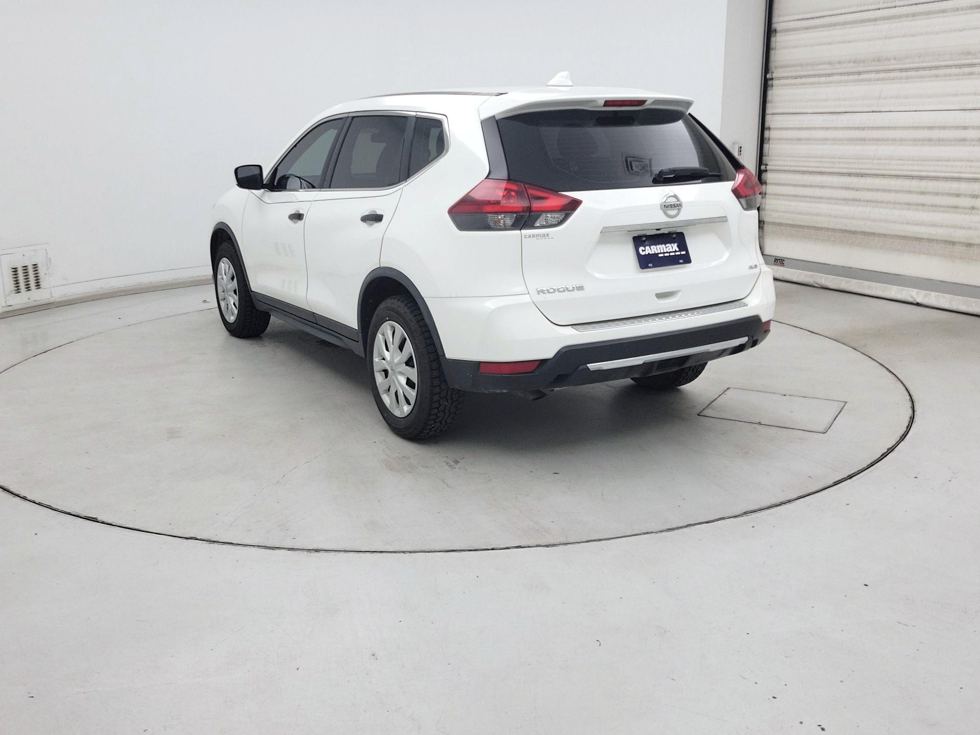 Thumbnail: 2020 Nissan Rogue - 7