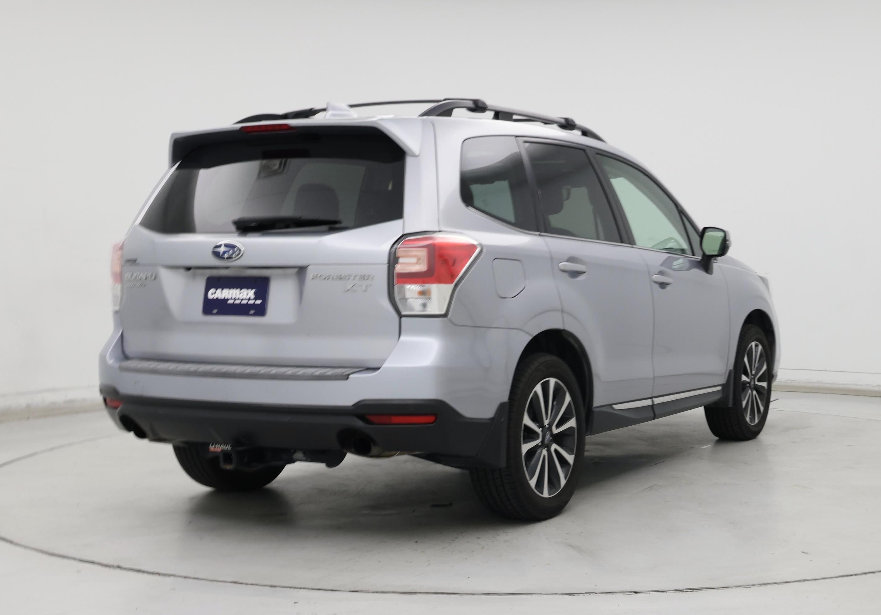 Thumbnail: 2017 Subaru Forester - 8
