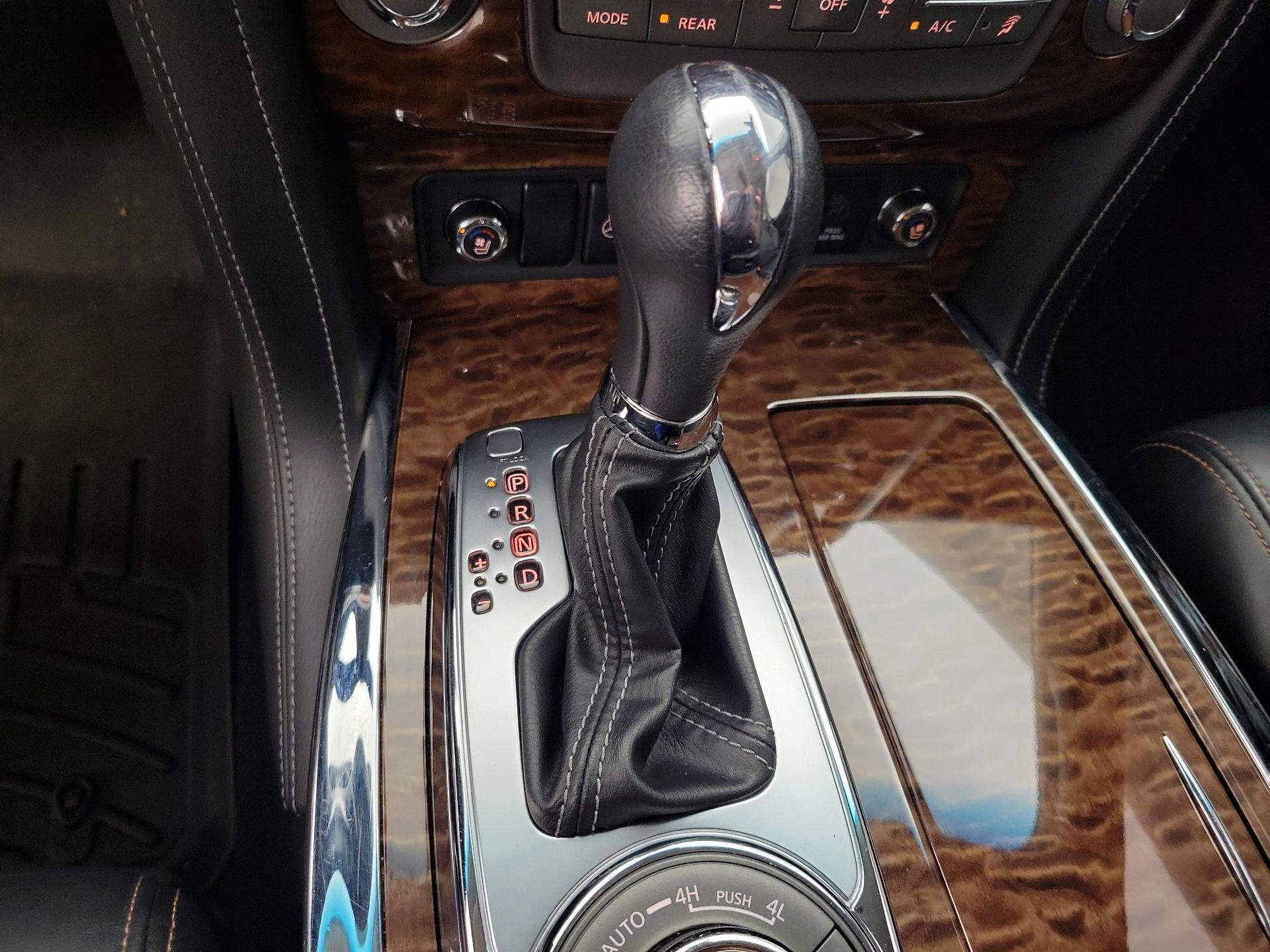 Thumbnail: 2017 Nissan Armada - 18