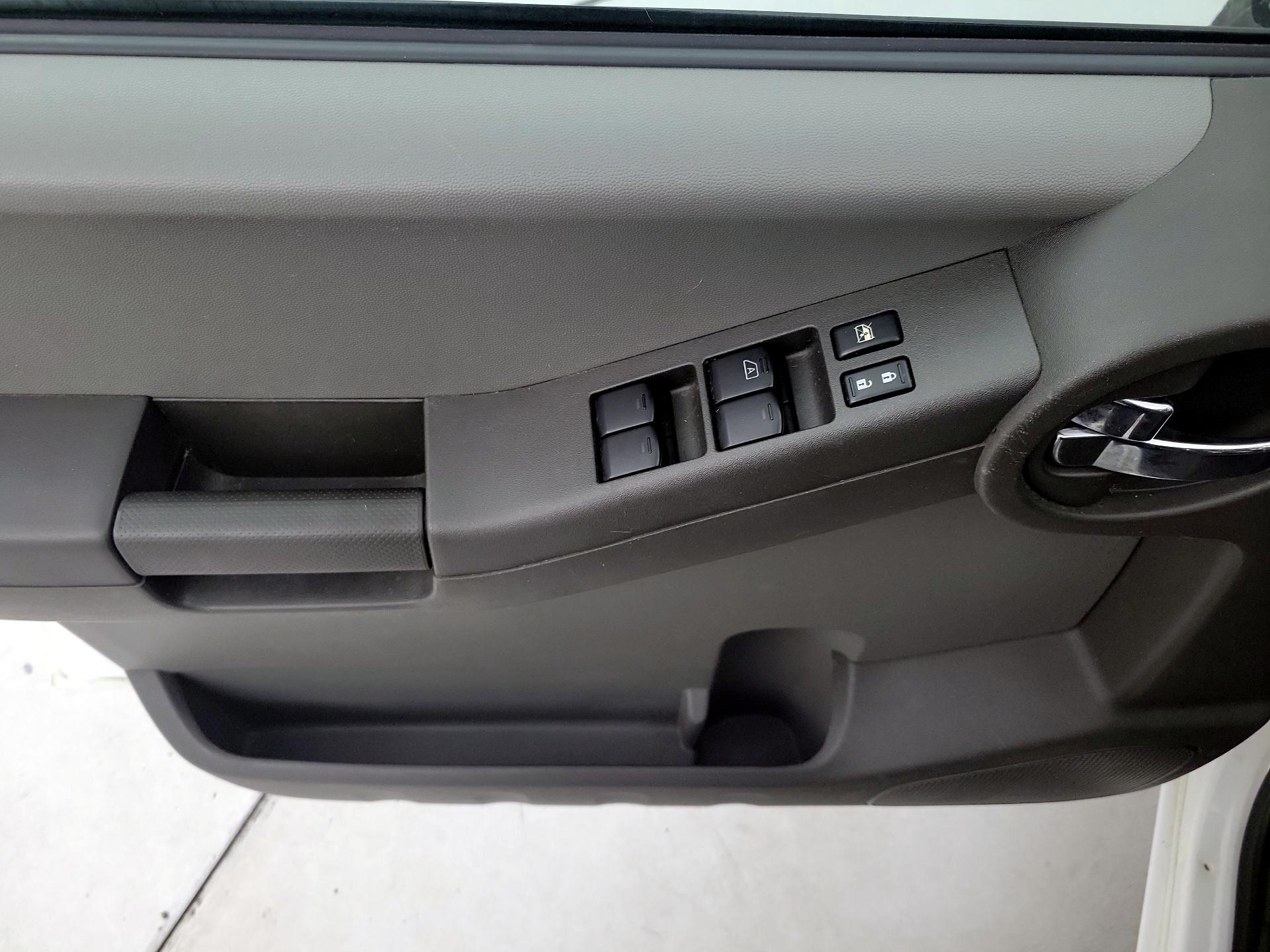 Thumbnail: 2013 Nissan Xterra - 12