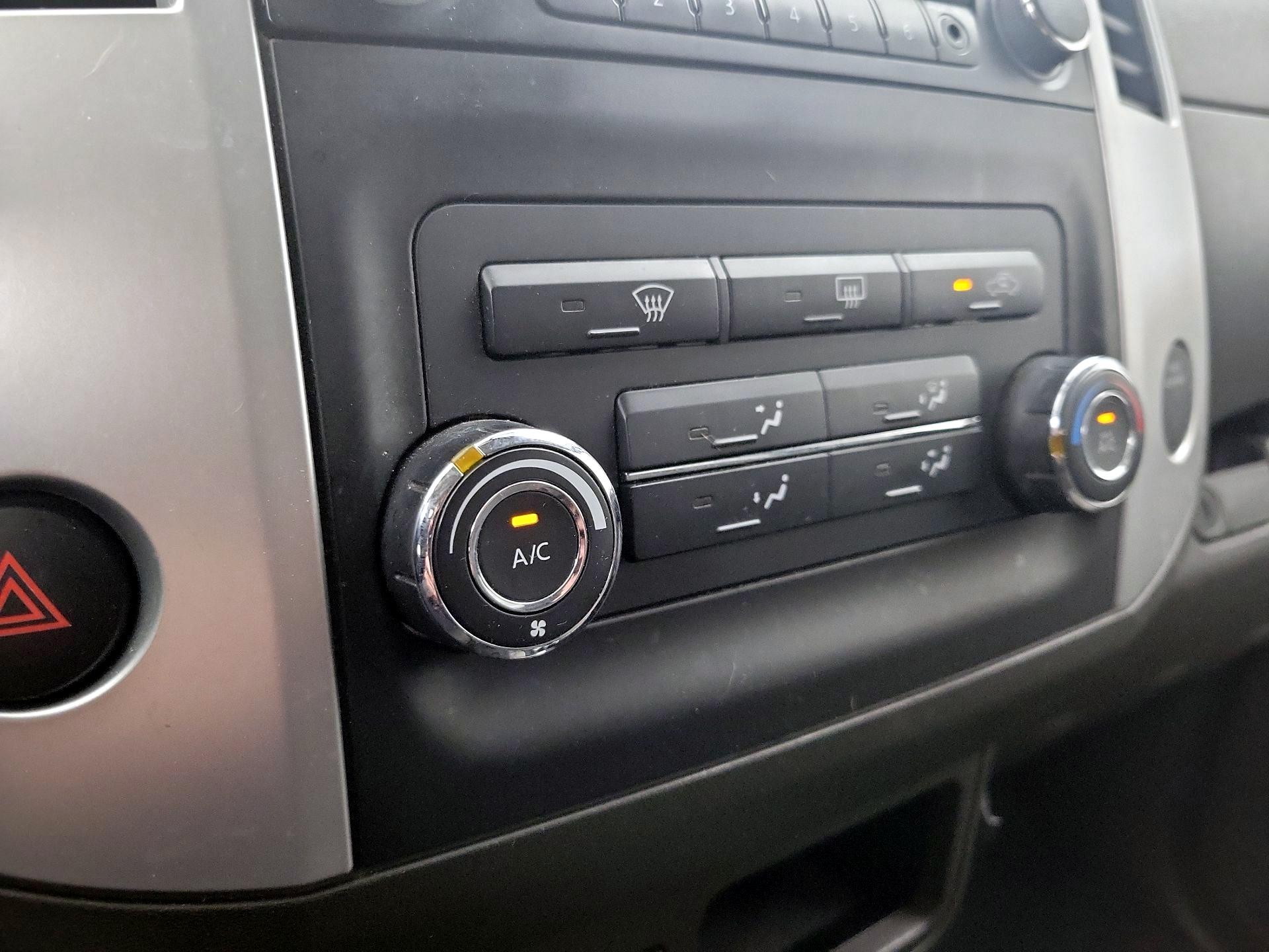 Thumbnail: 2013 Nissan Xterra - 15