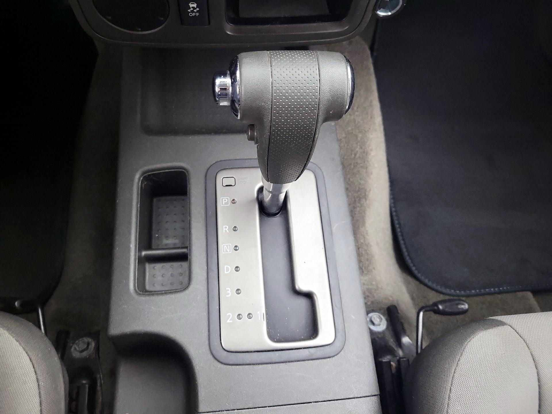 Thumbnail: 2013 Nissan Xterra - 16