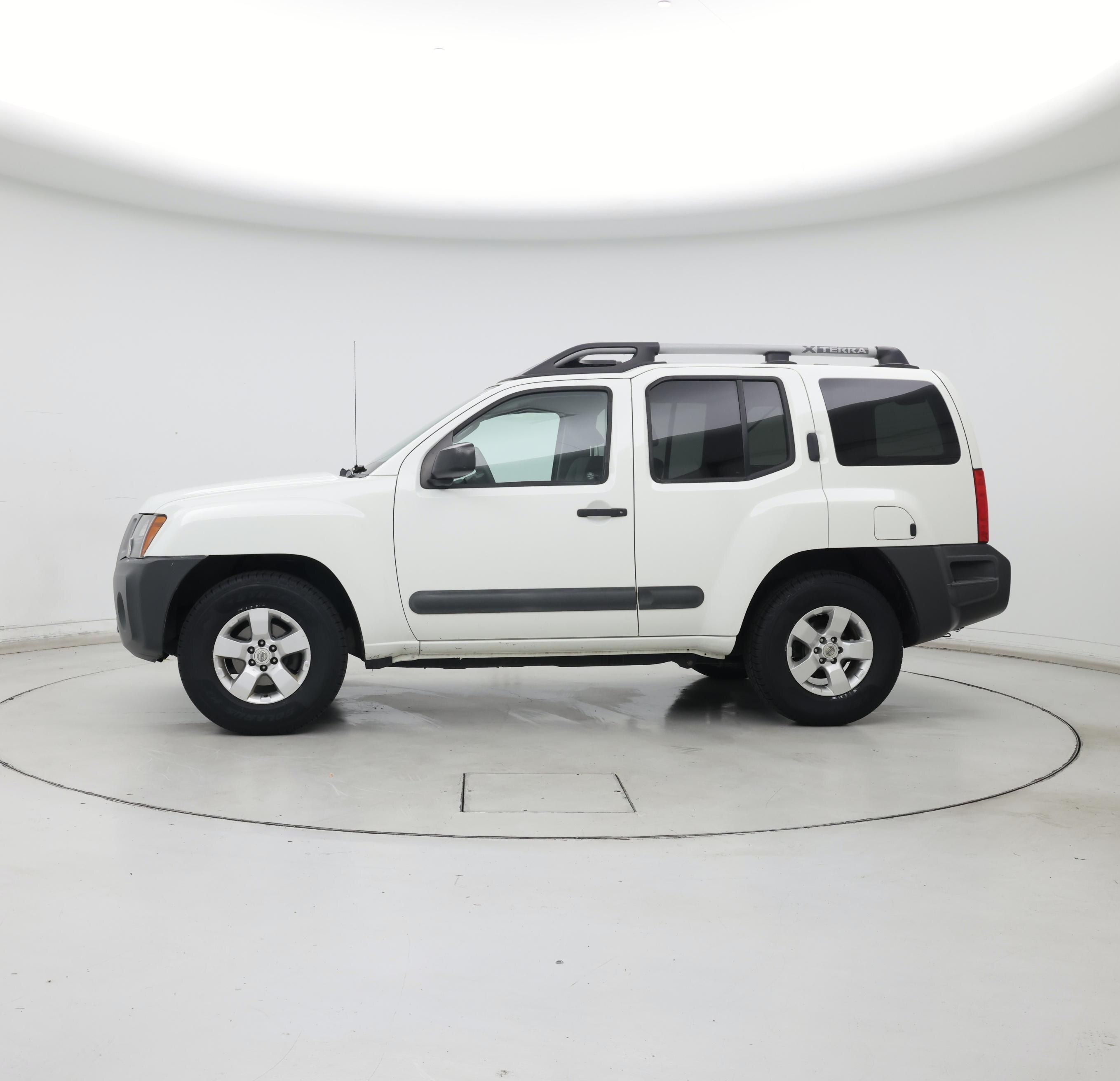 Thumbnail: 2013 Nissan Xterra - 3