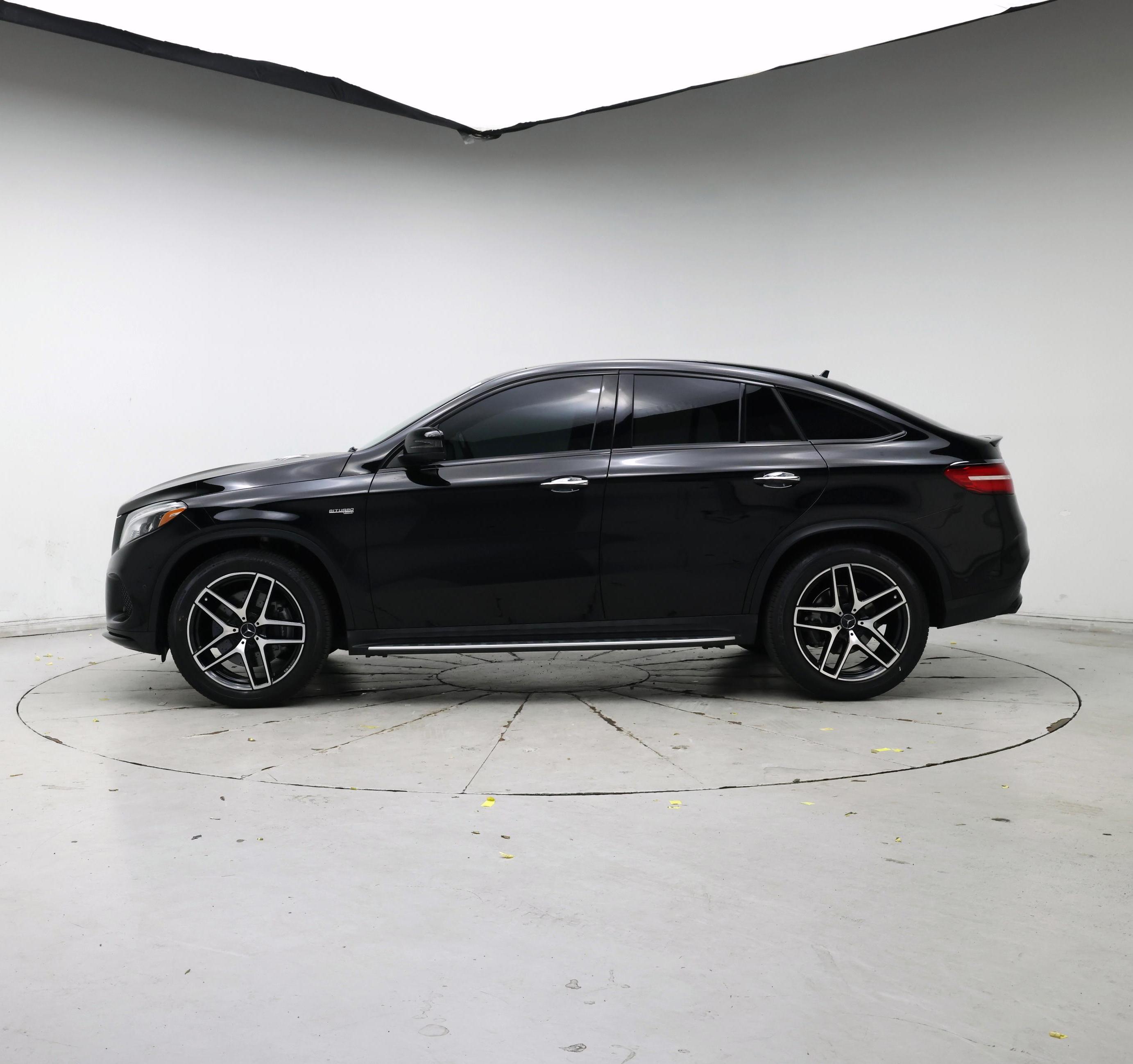 Thumbnail: 2019 Mercedes-Benz GLE - 3