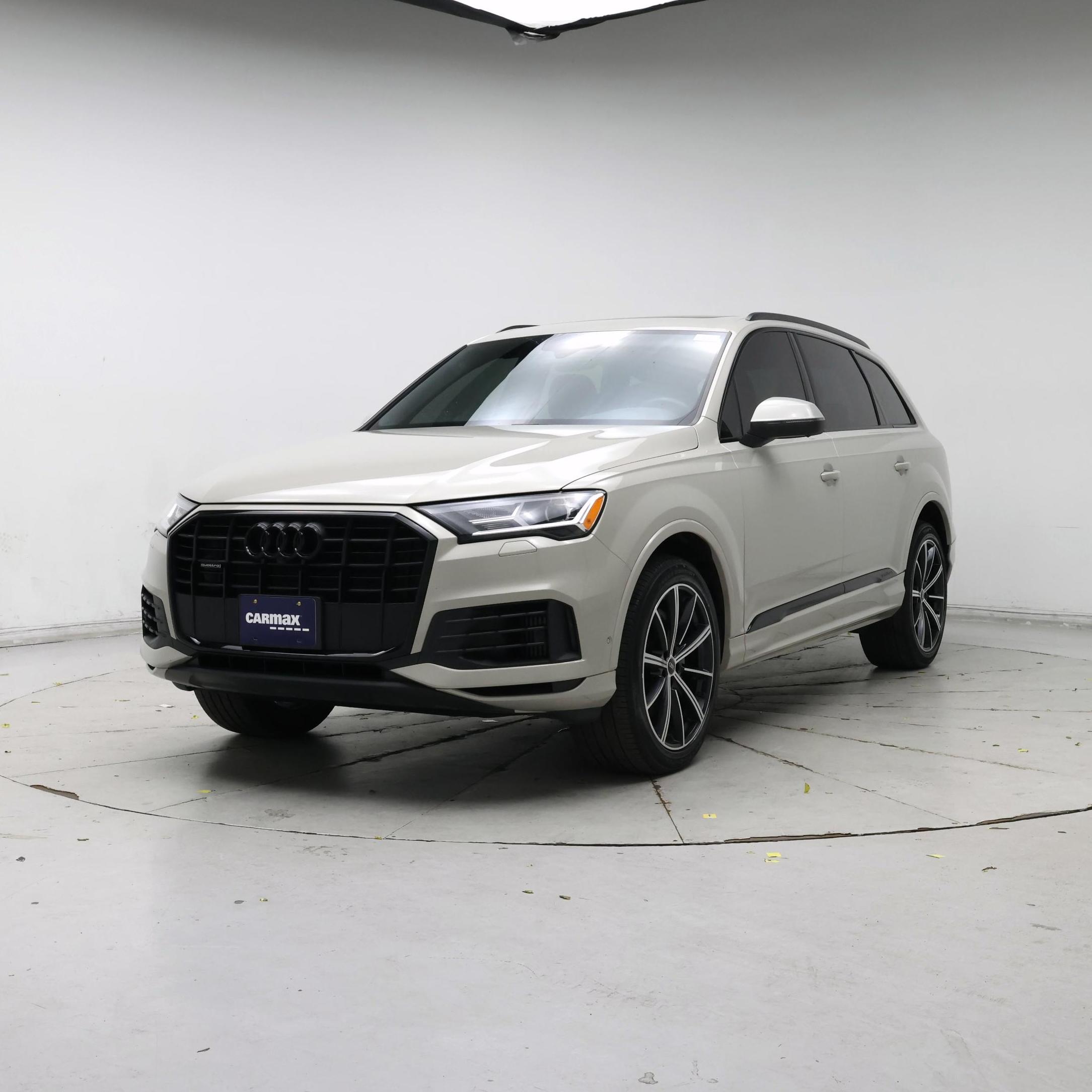 Thumbnail: 2021 Audi Q7 - 4