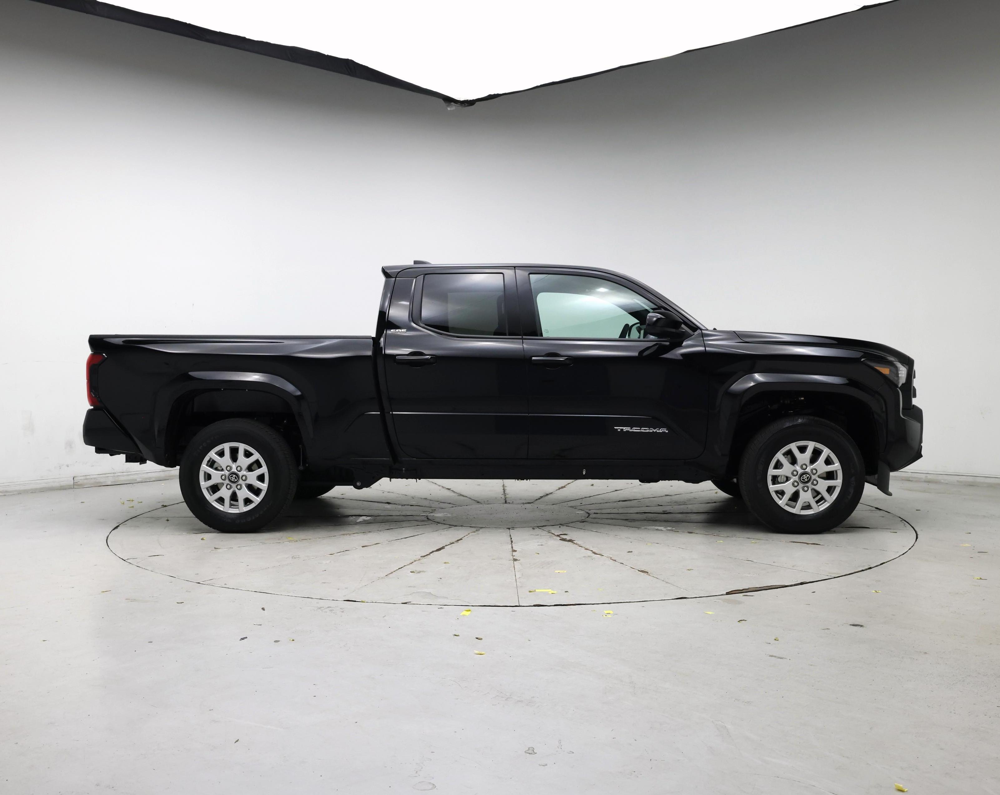 Thumbnail: 2025 Toyota Tacoma - 7