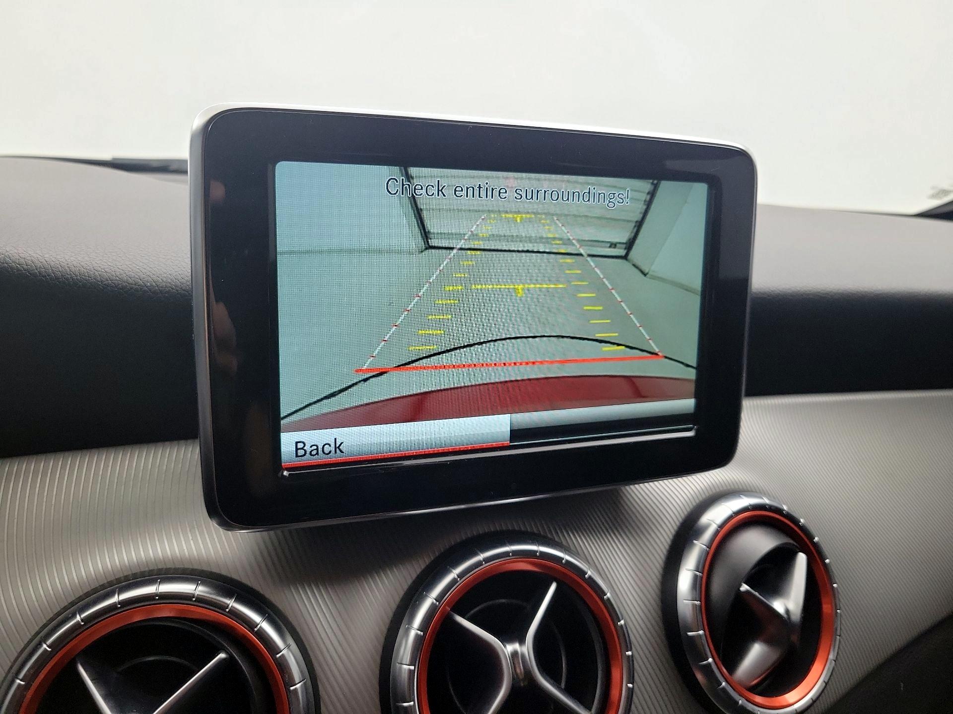 Thumbnail: 2014 Mercedes-Benz CLA - 13