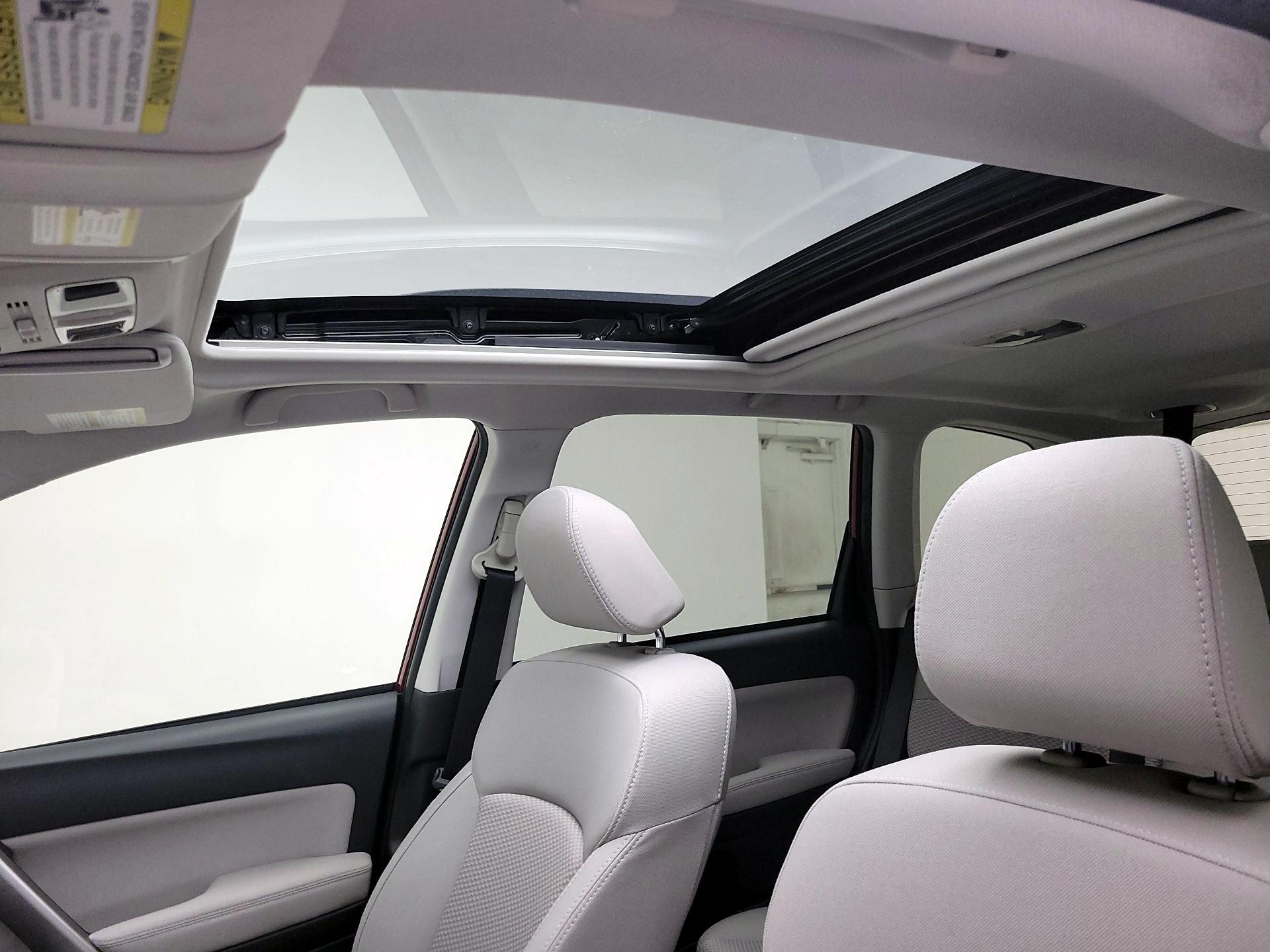 Thumbnail: 2015 Subaru Forester - 19