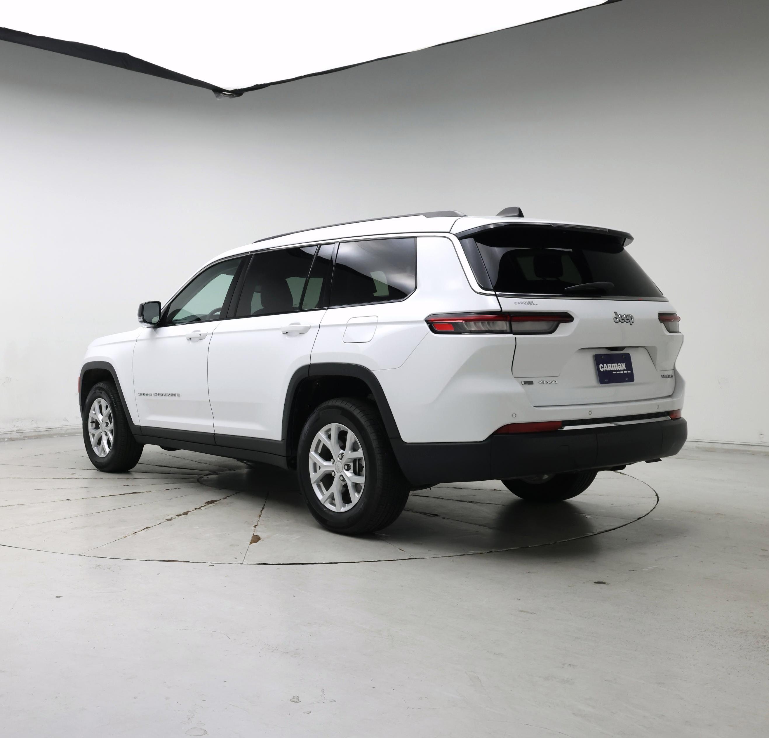 Thumbnail: 2023 Jeep Grand Cherokee L - 2