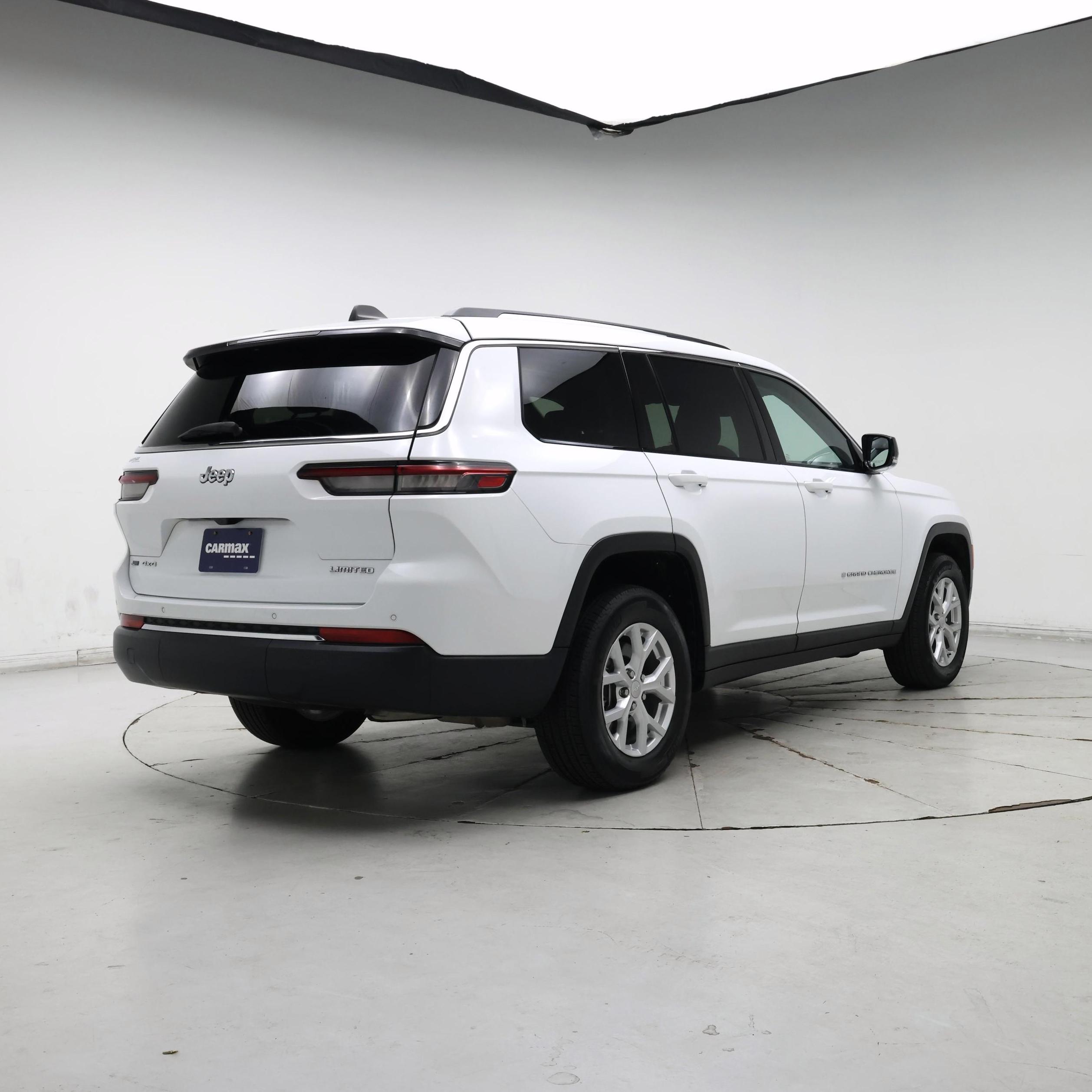 Thumbnail: 2023 Jeep Grand Cherokee L - 8