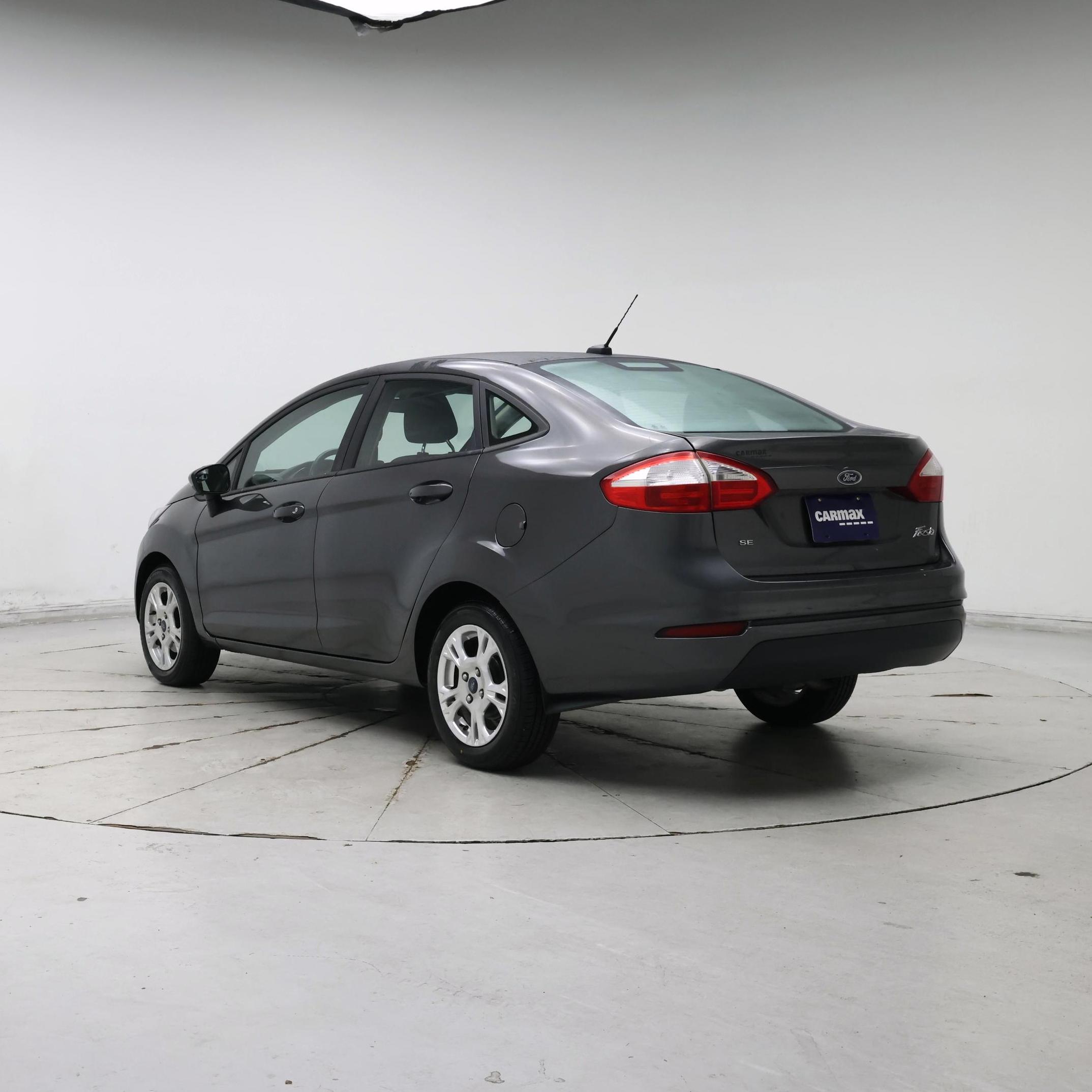 Thumbnail: 2016 Ford Fiesta - 2