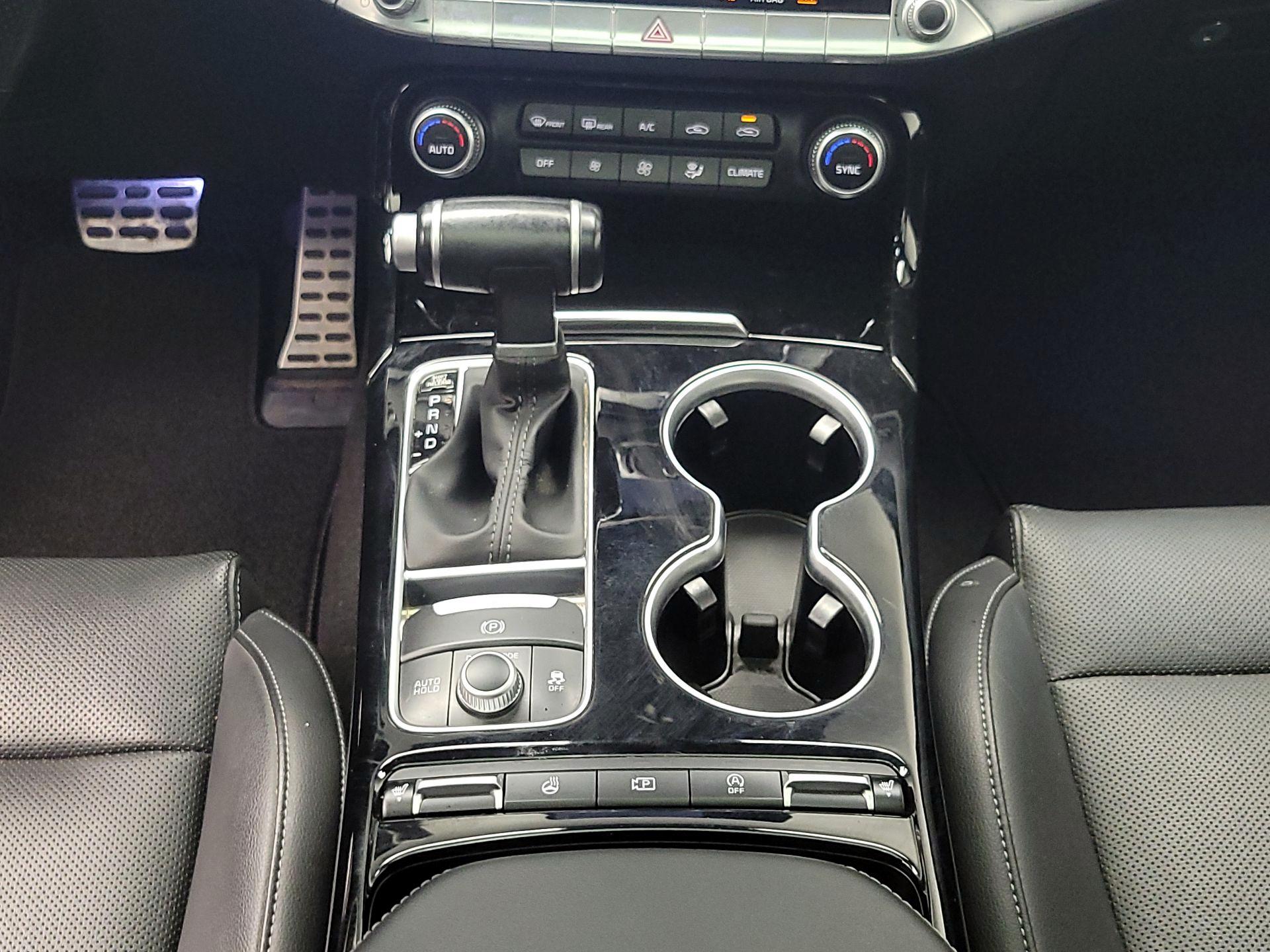 Thumbnail: 2022 Kia Stinger - 18