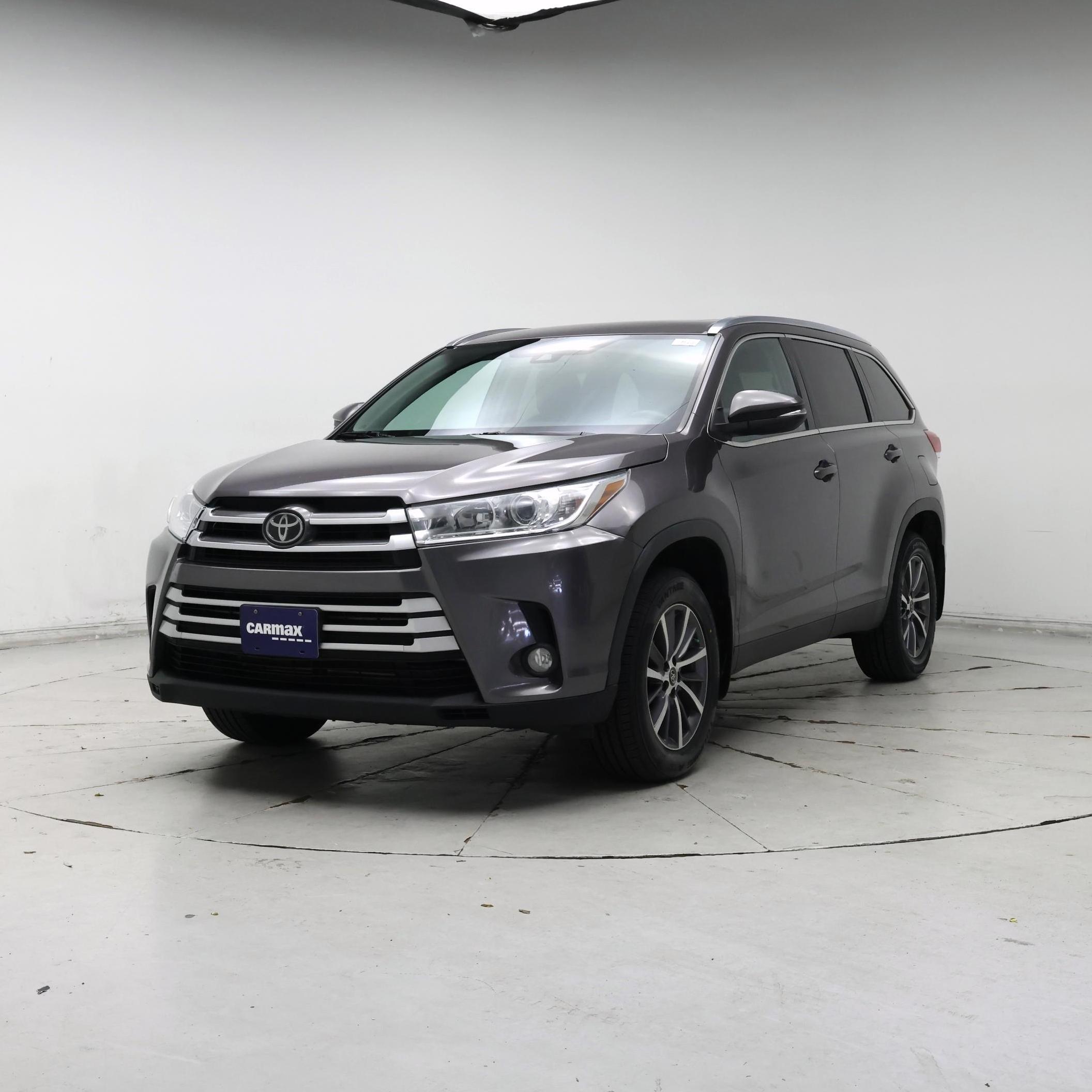 Thumbnail: 2019 Toyota Highlander - 4