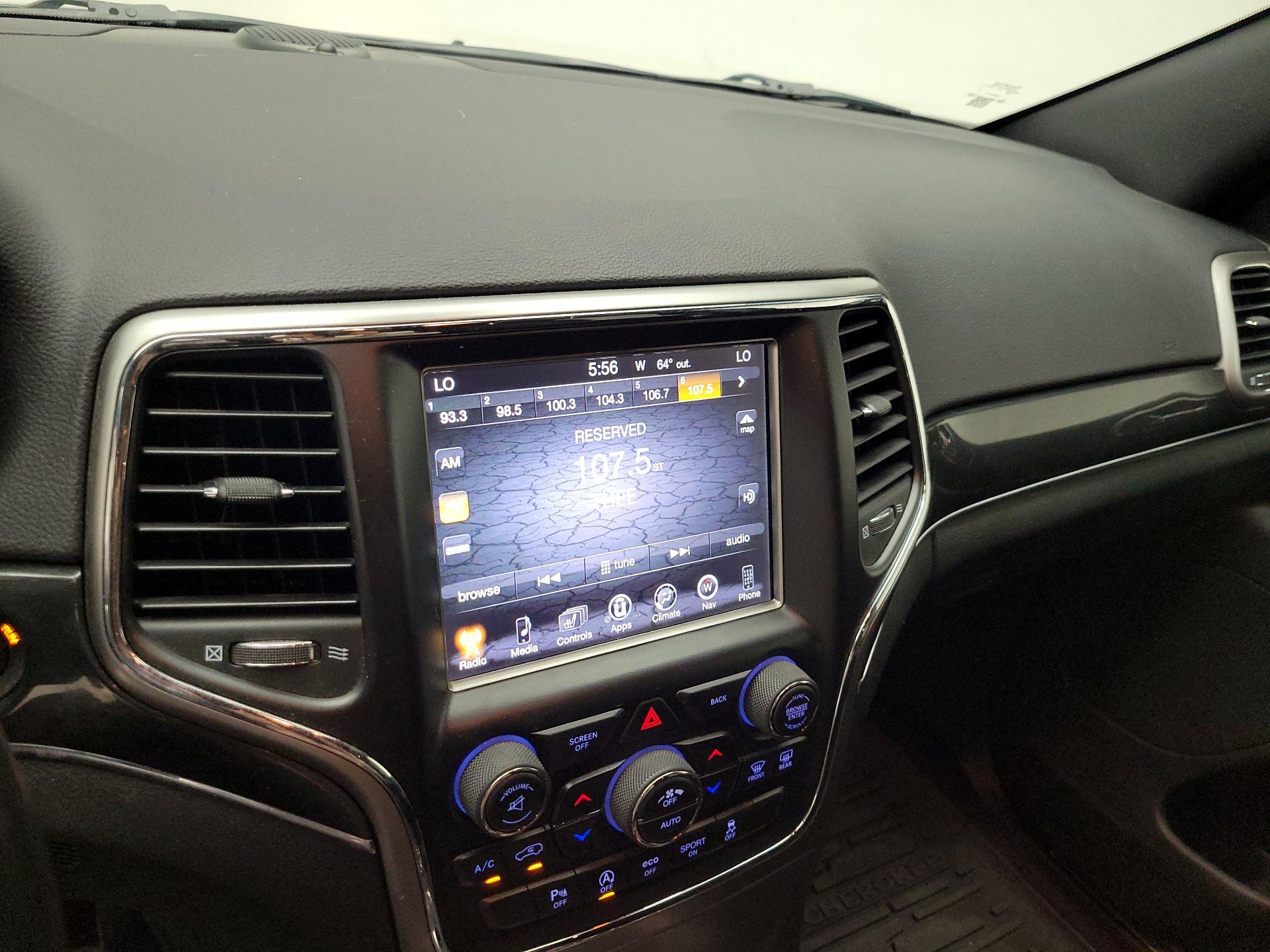 Thumbnail: 2017 Jeep Grand Cherokee - 16
