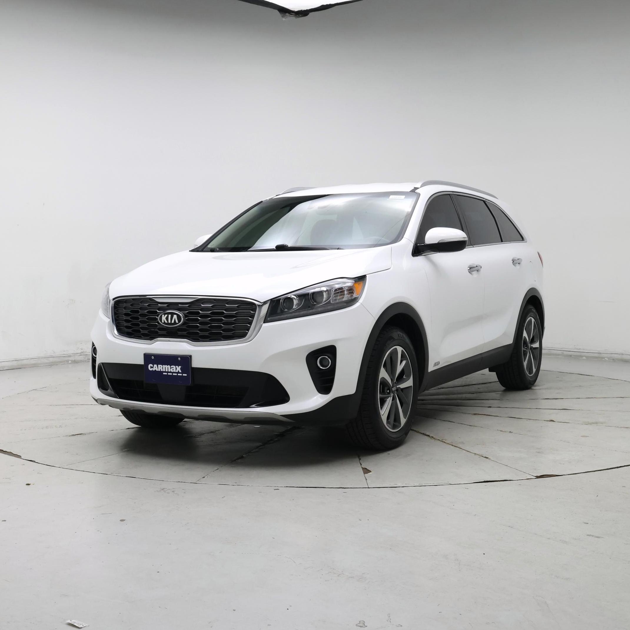 Thumbnail: 2019 Kia Sorento - 4