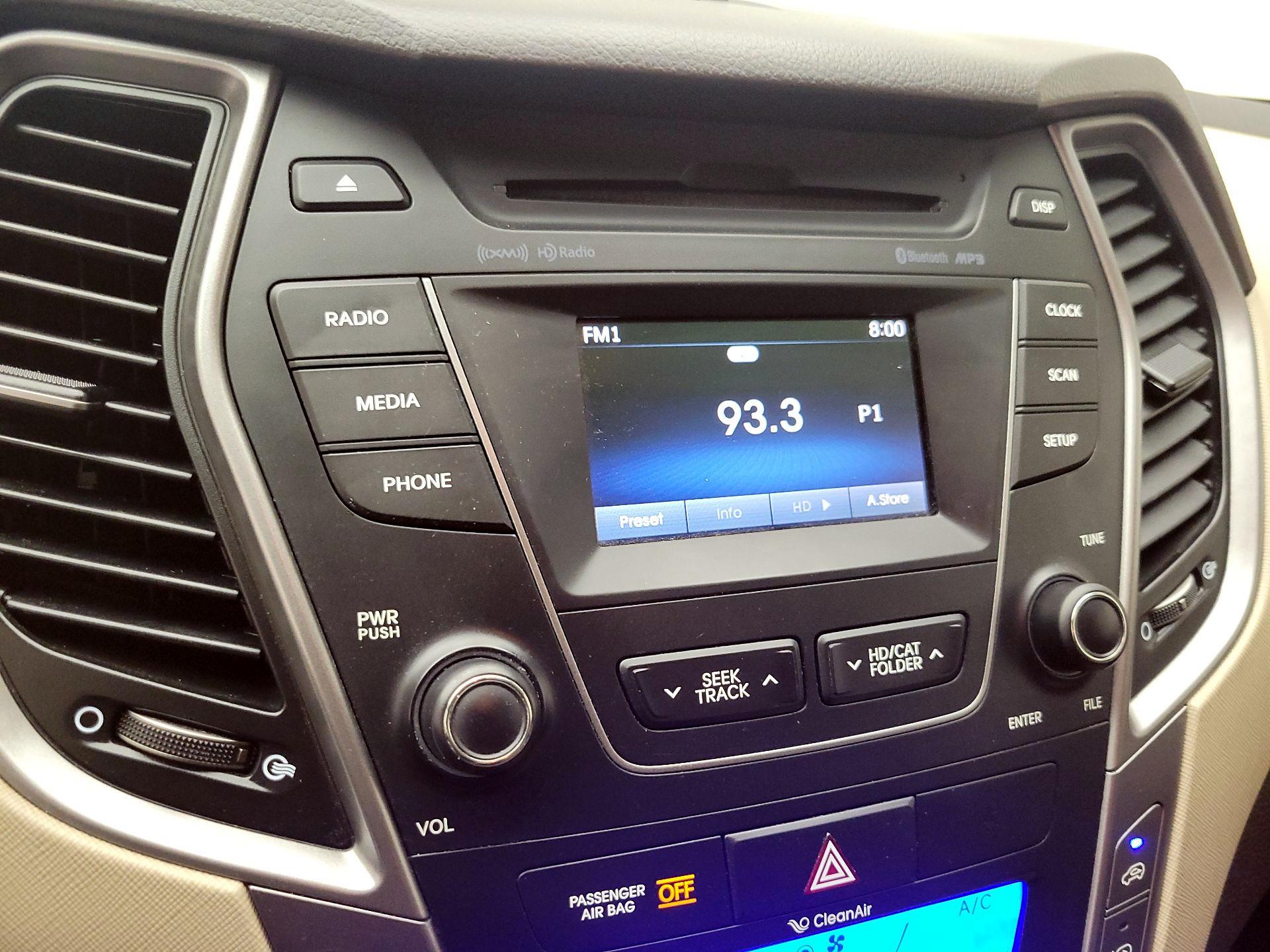 Thumbnail: 2014 Hyundai Santa Fe - 15