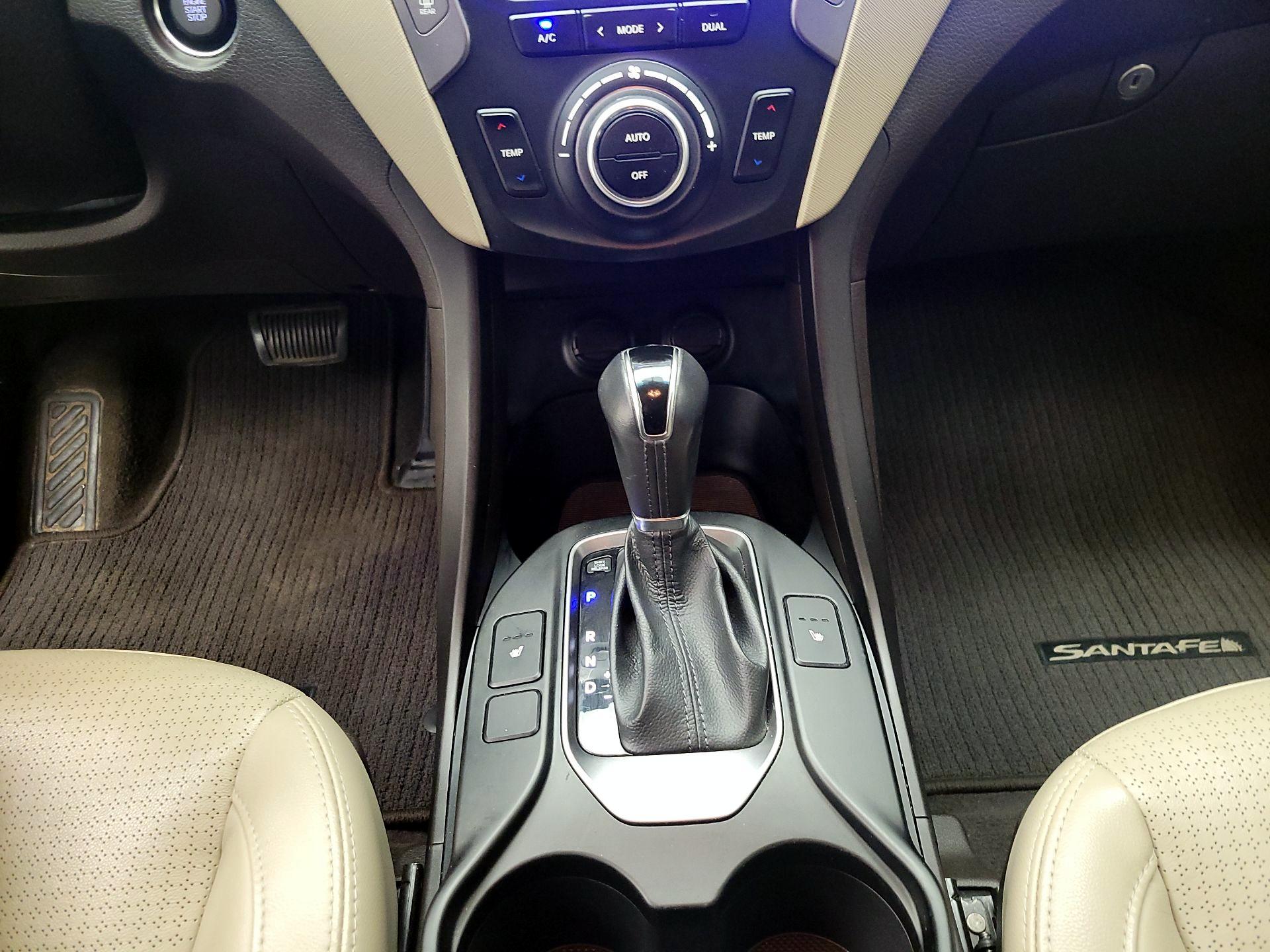 Thumbnail: 2014 Hyundai Santa Fe - 17