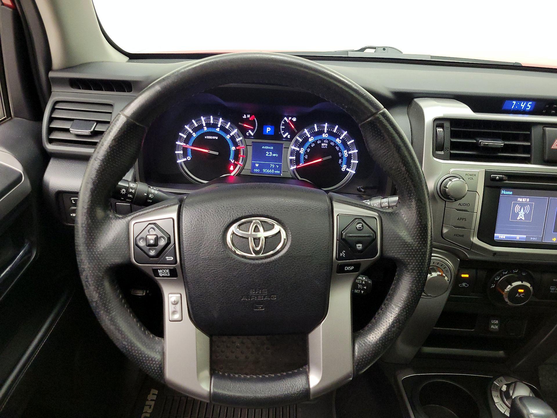 Thumbnail: 2018 Toyota 4Runner - 10