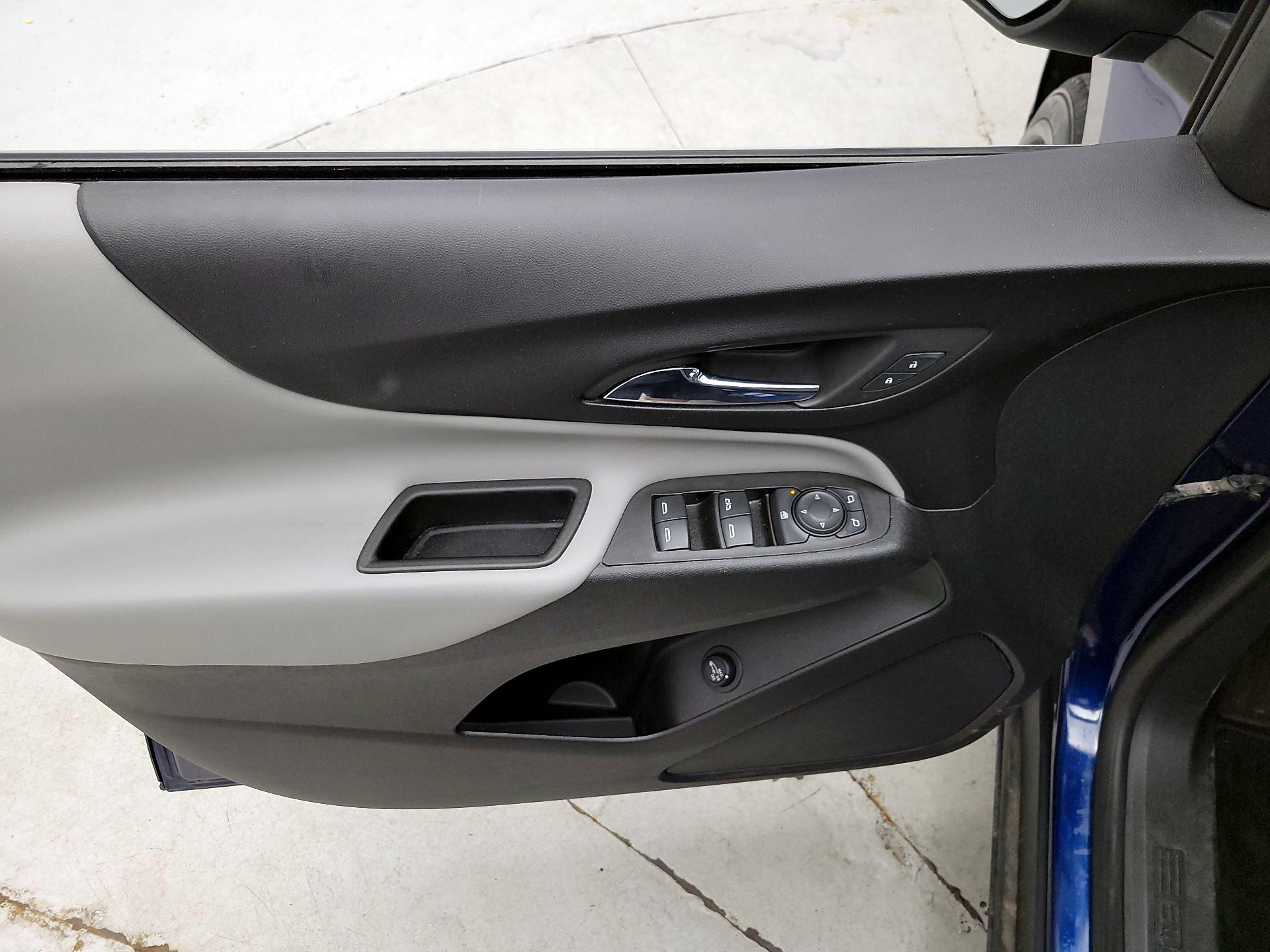 Thumbnail: 2022 Chevrolet Equinox - 12