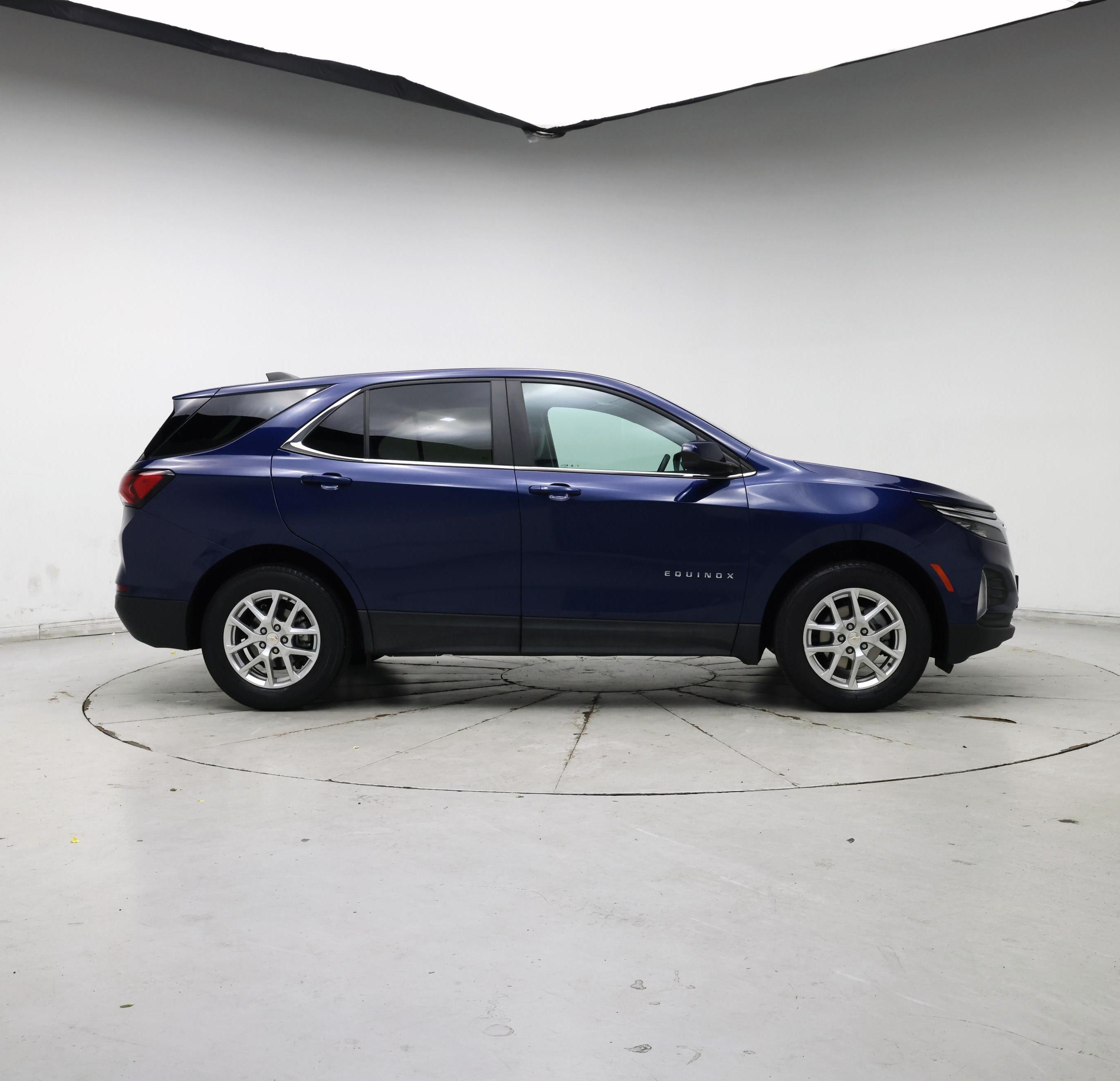 Thumbnail: 2022 Chevrolet Equinox - 7