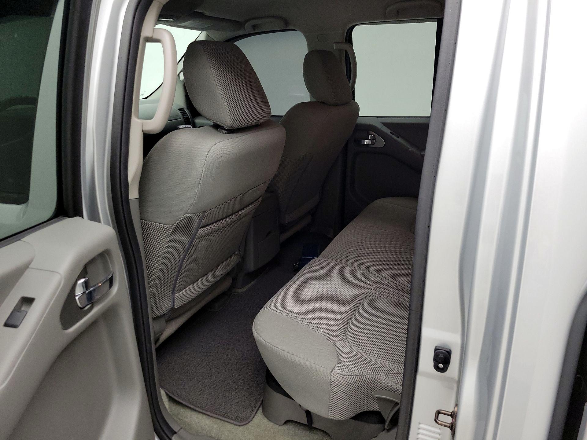 Thumbnail: 2016 Nissan Frontier - 19