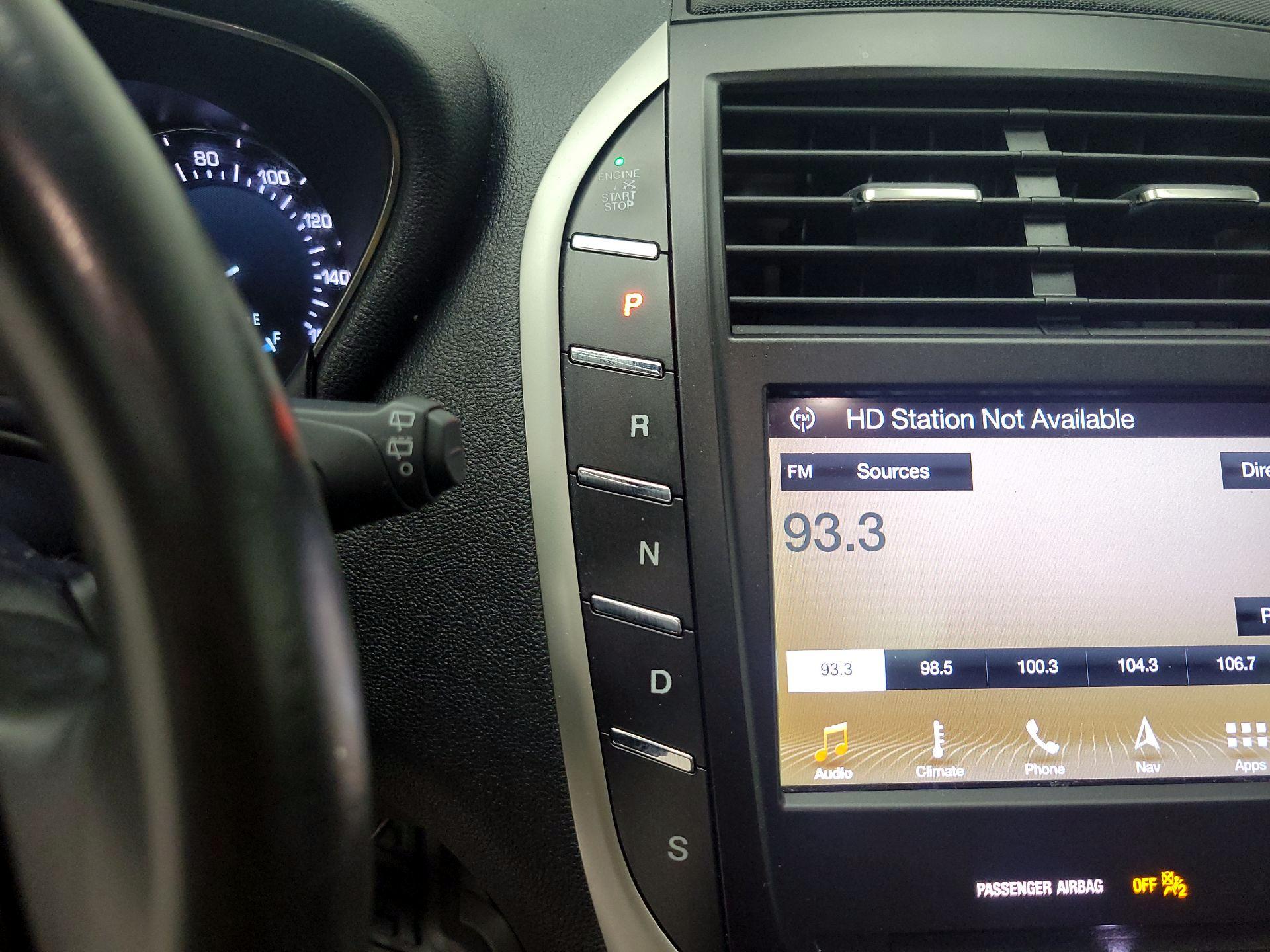 Thumbnail: 2019 Lincoln MKC - 18