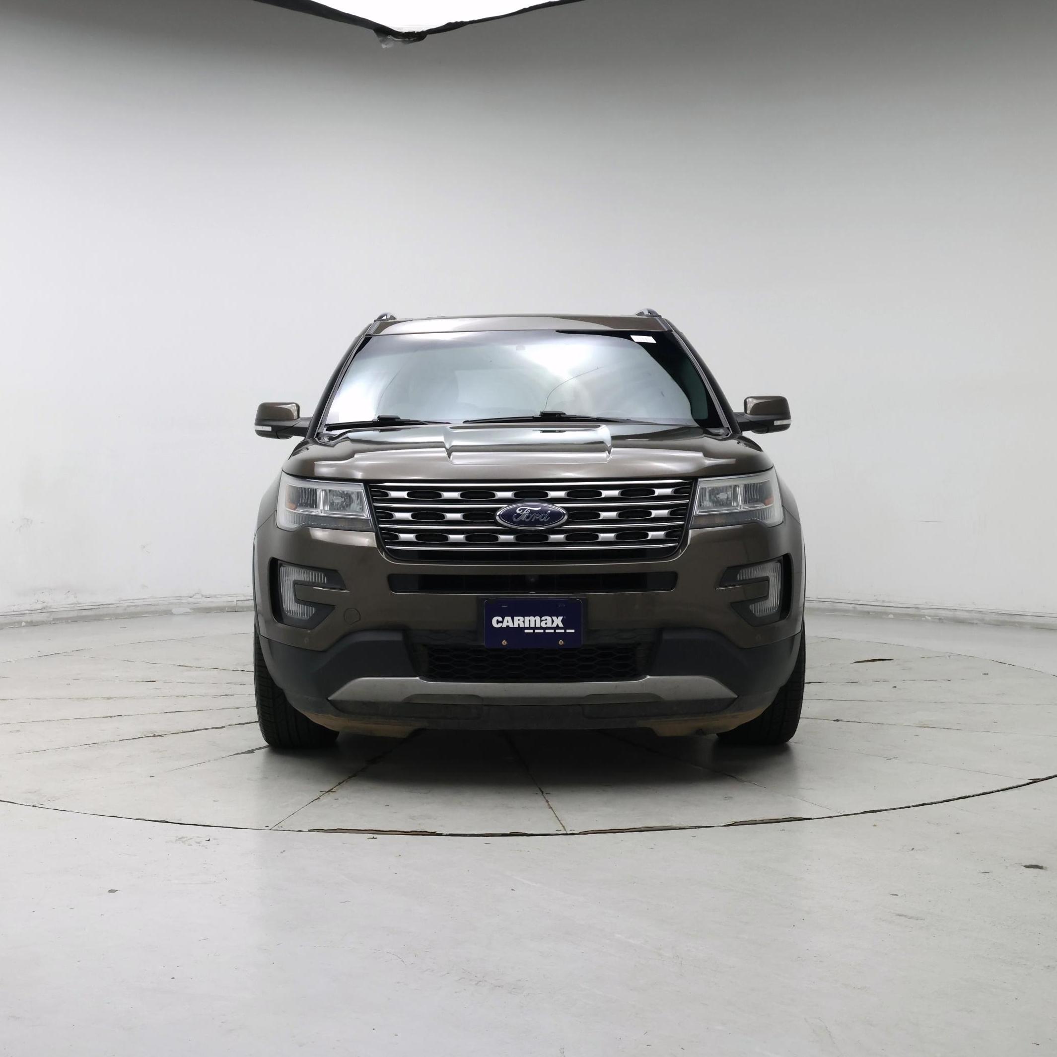 Thumbnail: 2016 Ford Explorer - 5