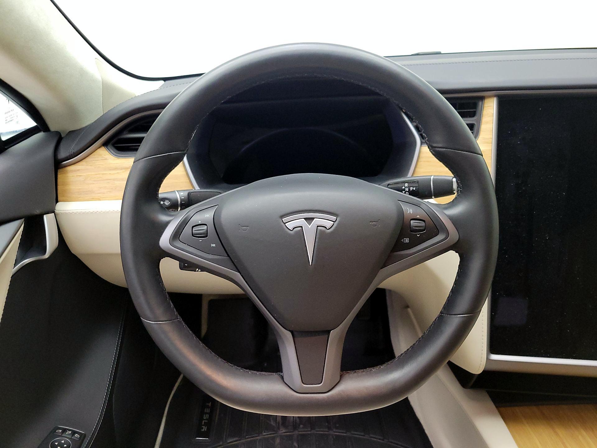 Thumbnail: 2018 Tesla Model S - 10